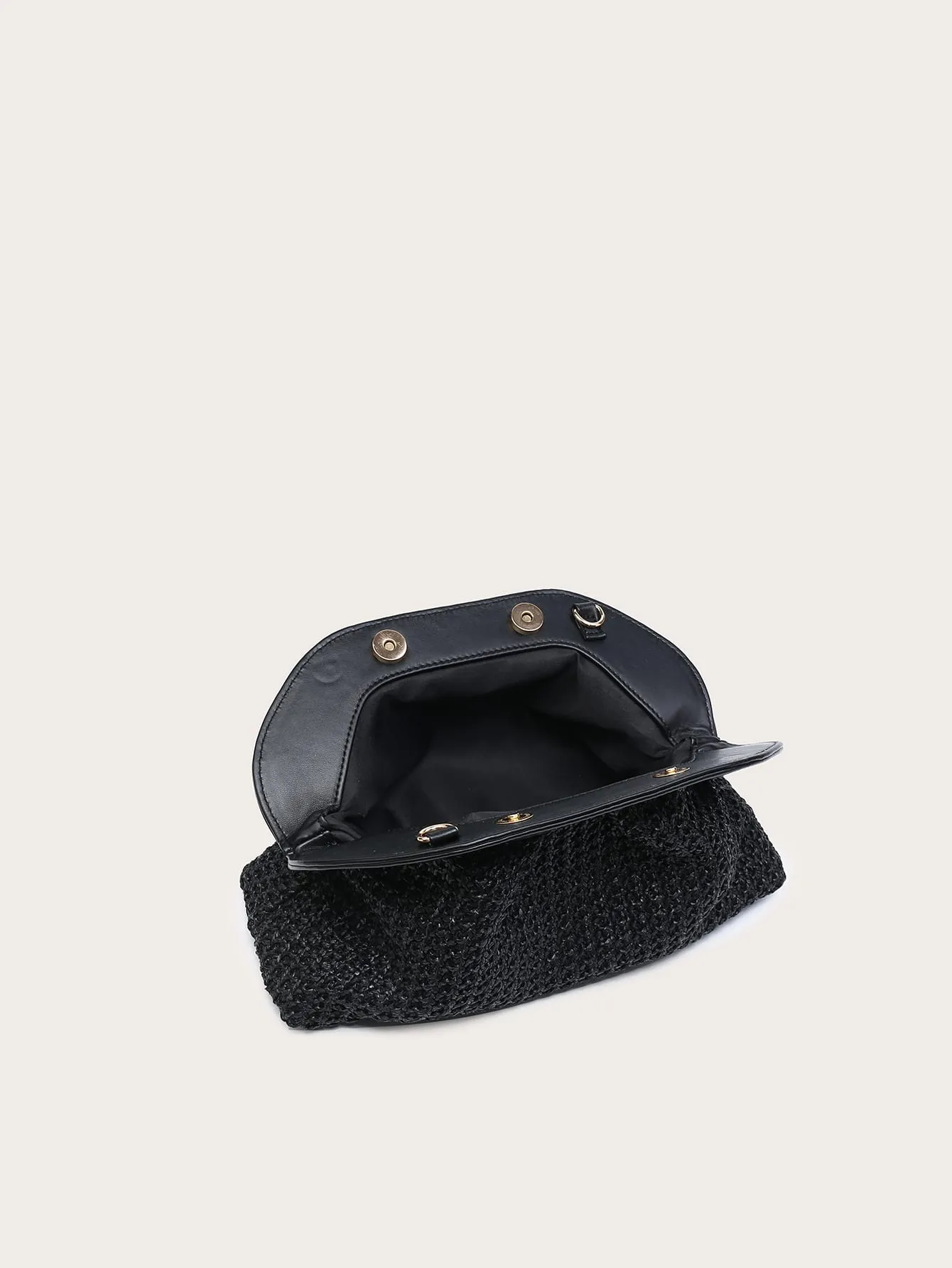 1pc Cloud Clutch Bag With Pleats - Black