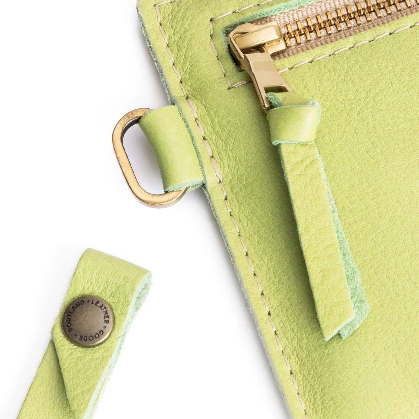 Adriana Pouch