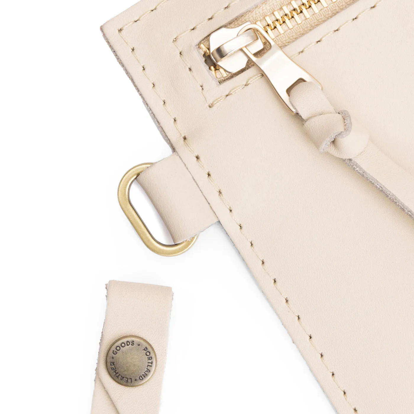 Adriana Pouch