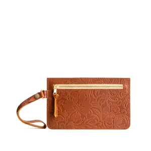 Adriana Pouch