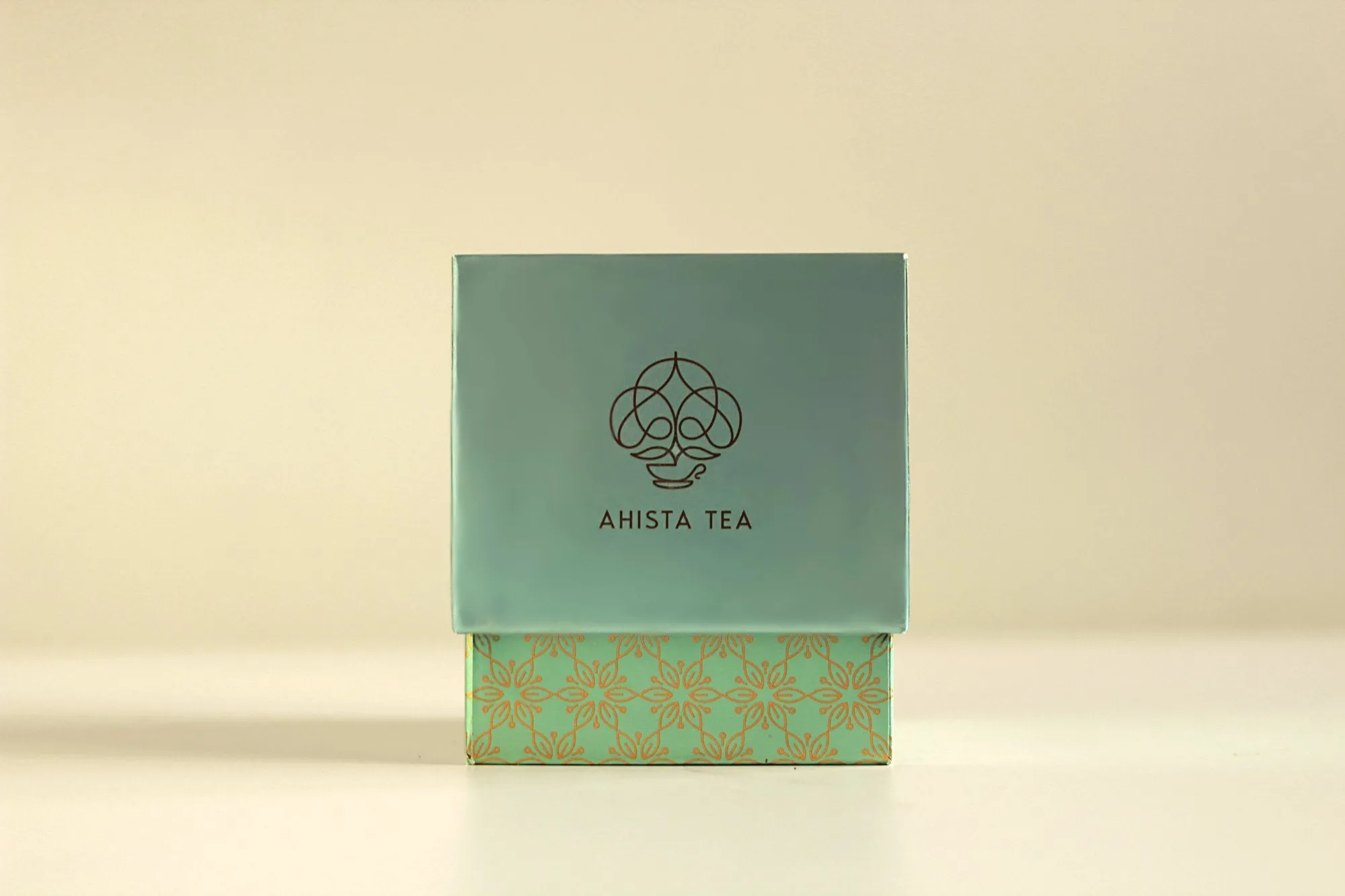 ahista tea  I   vintage-chai-herbal-tea-blend-1