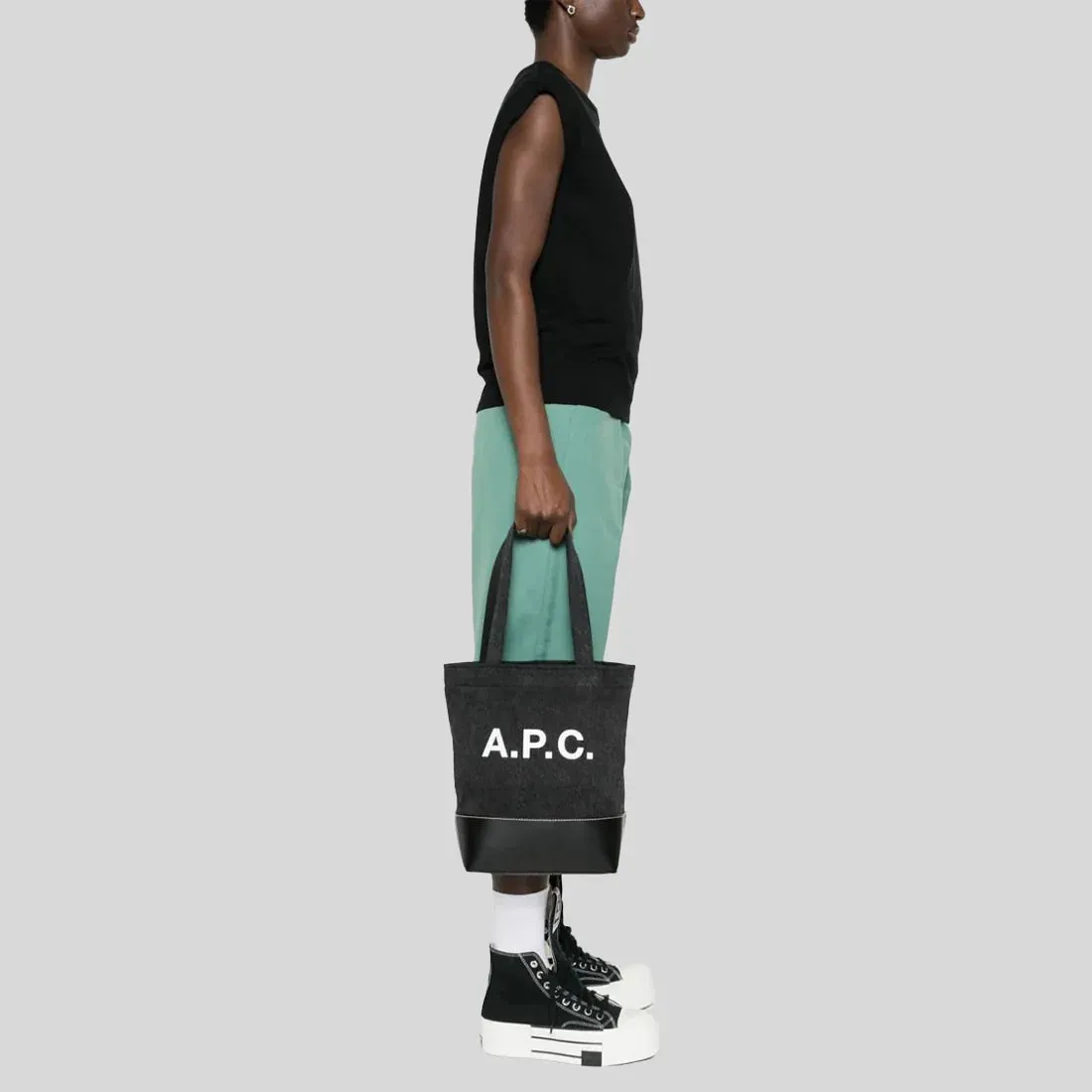 A.P.C. Axel Small Unisex Tote Bag Black RB-COGZEM61568LZZ
