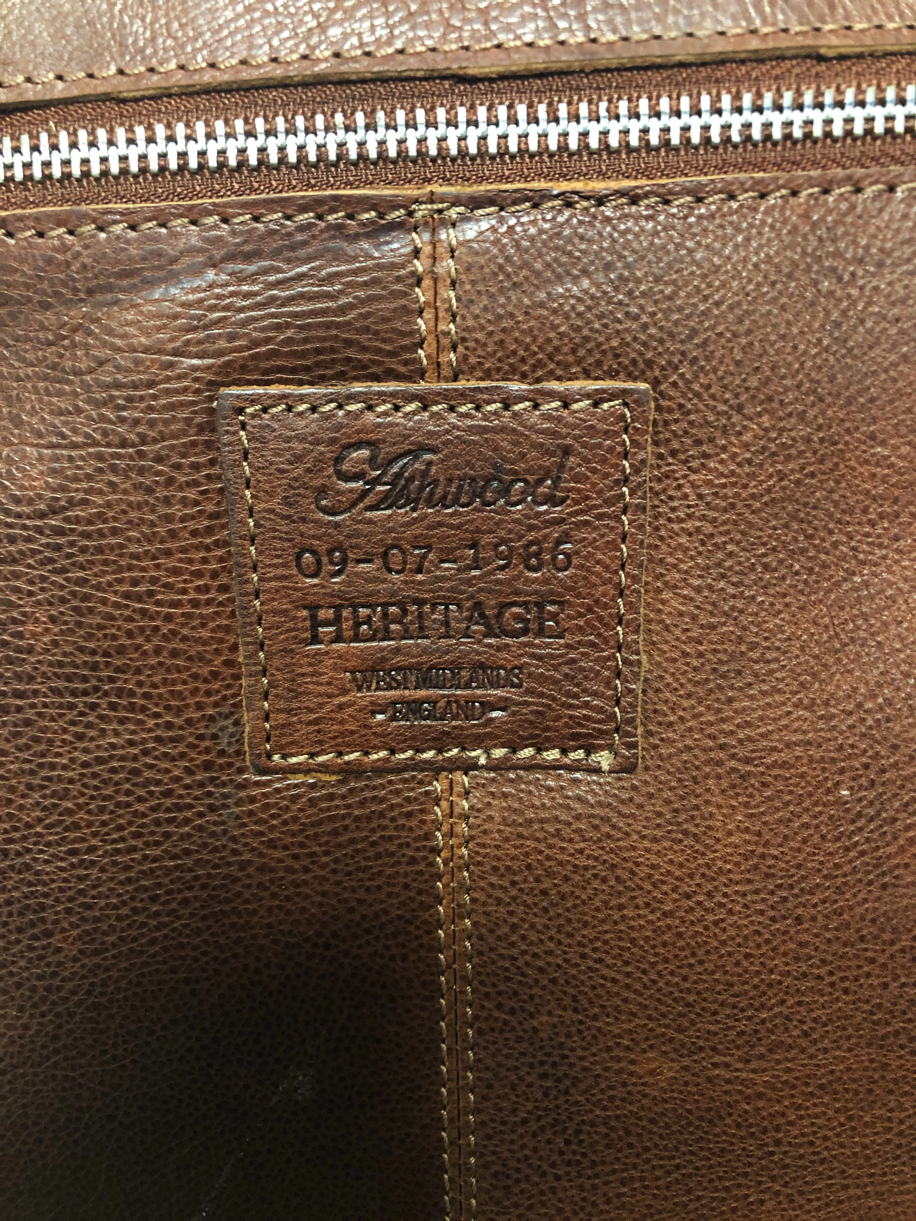 Ashwood Stratford A4 Tan Leather Messenger Bag
