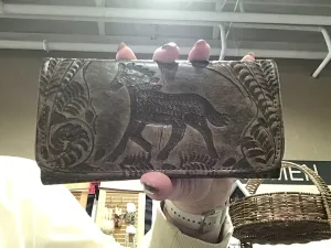 AW103 - Leather Wallet w/horse