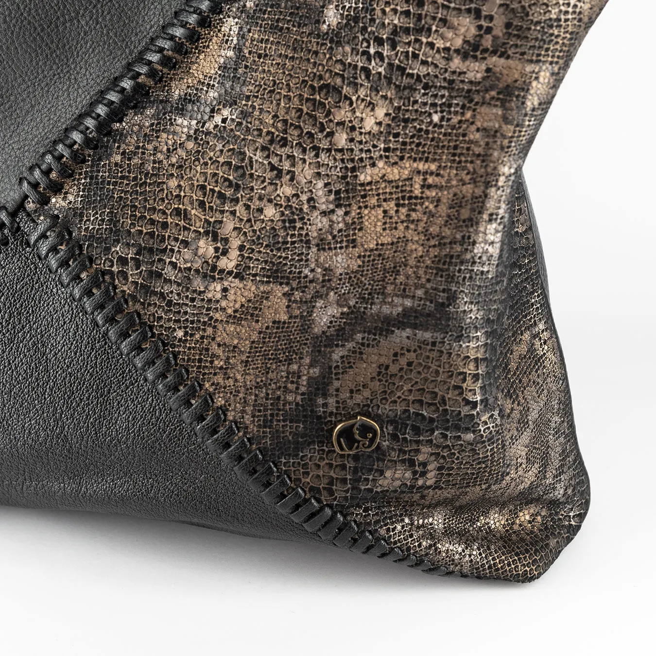 Awonke : Ladies Leather Shopper Handbag in Black Delta & Nero Rockafella
