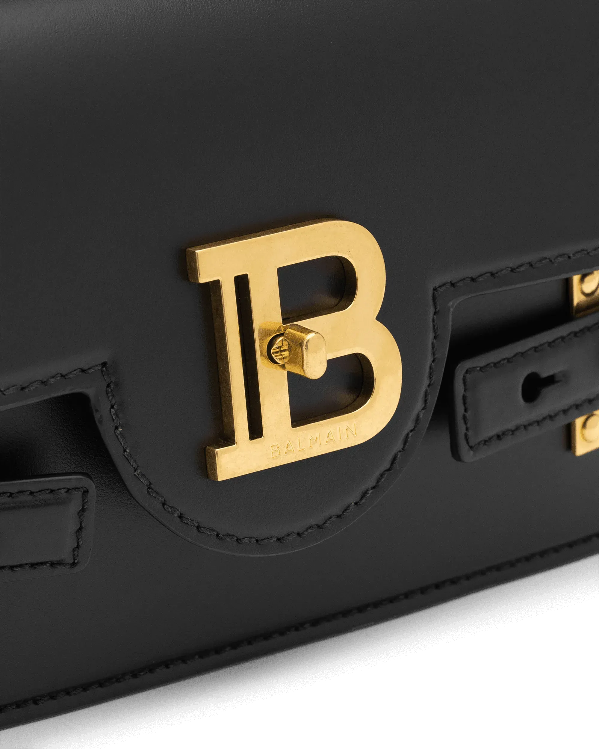 B-Buzz 24 Shoulder Bag