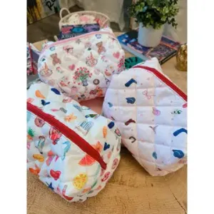 Beach Vibes Makeup Bag