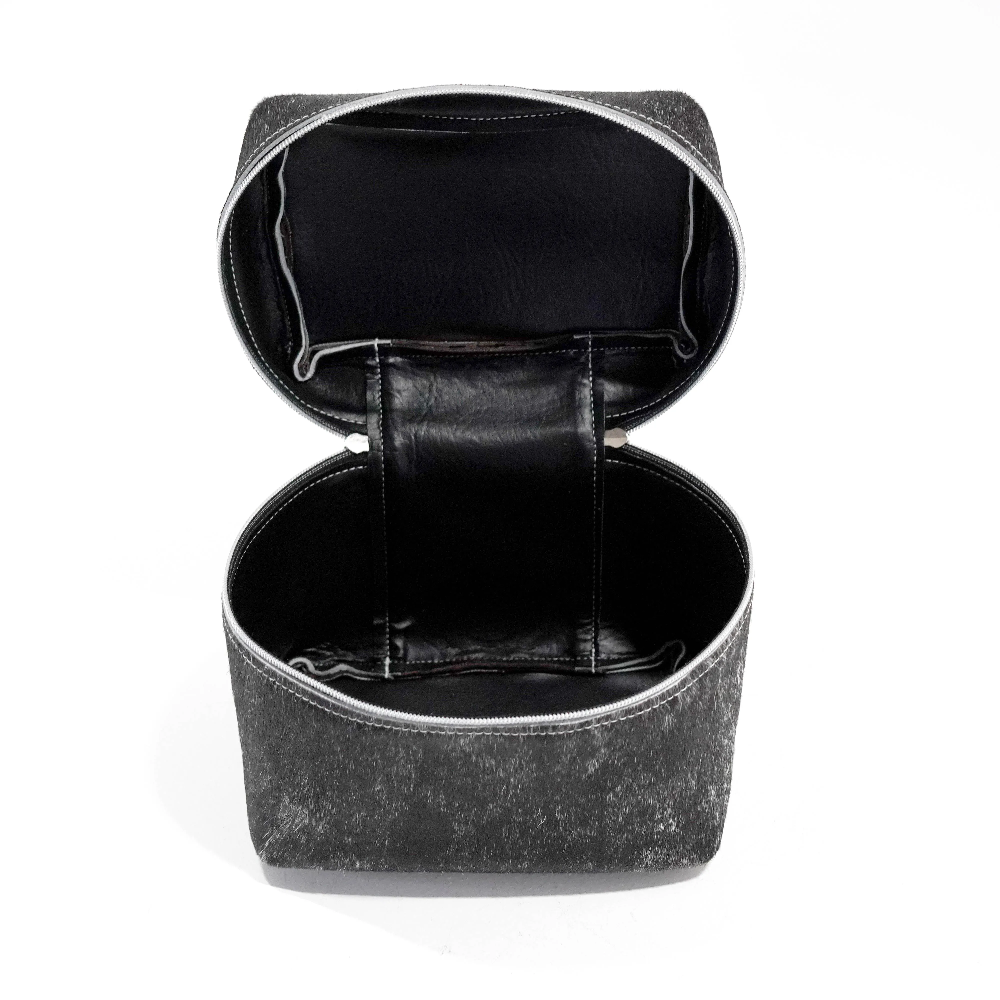 Caboose - Salt/Pepper w/ Saddle Black Jack