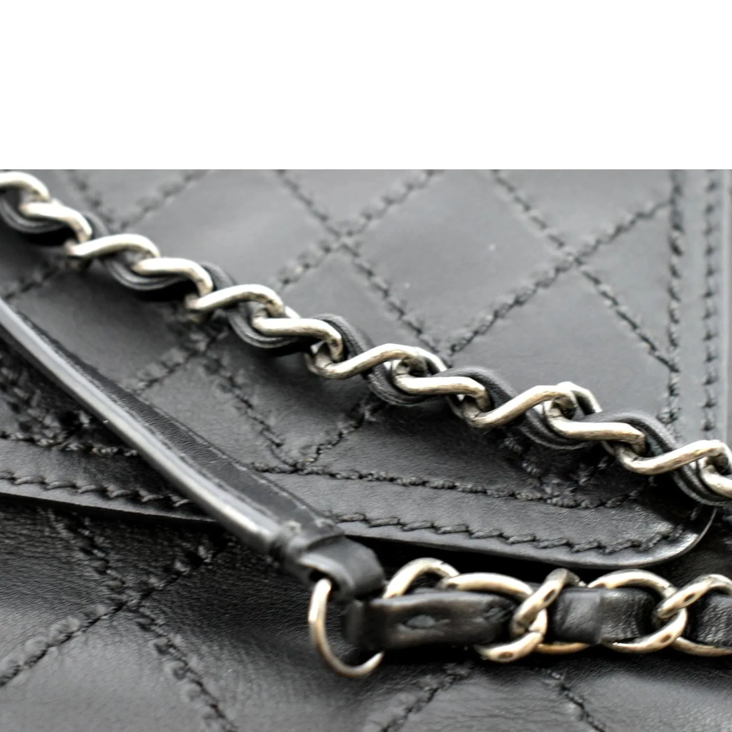 CHANEL Stitched CC Pocket Leather Shoulder Bag Black