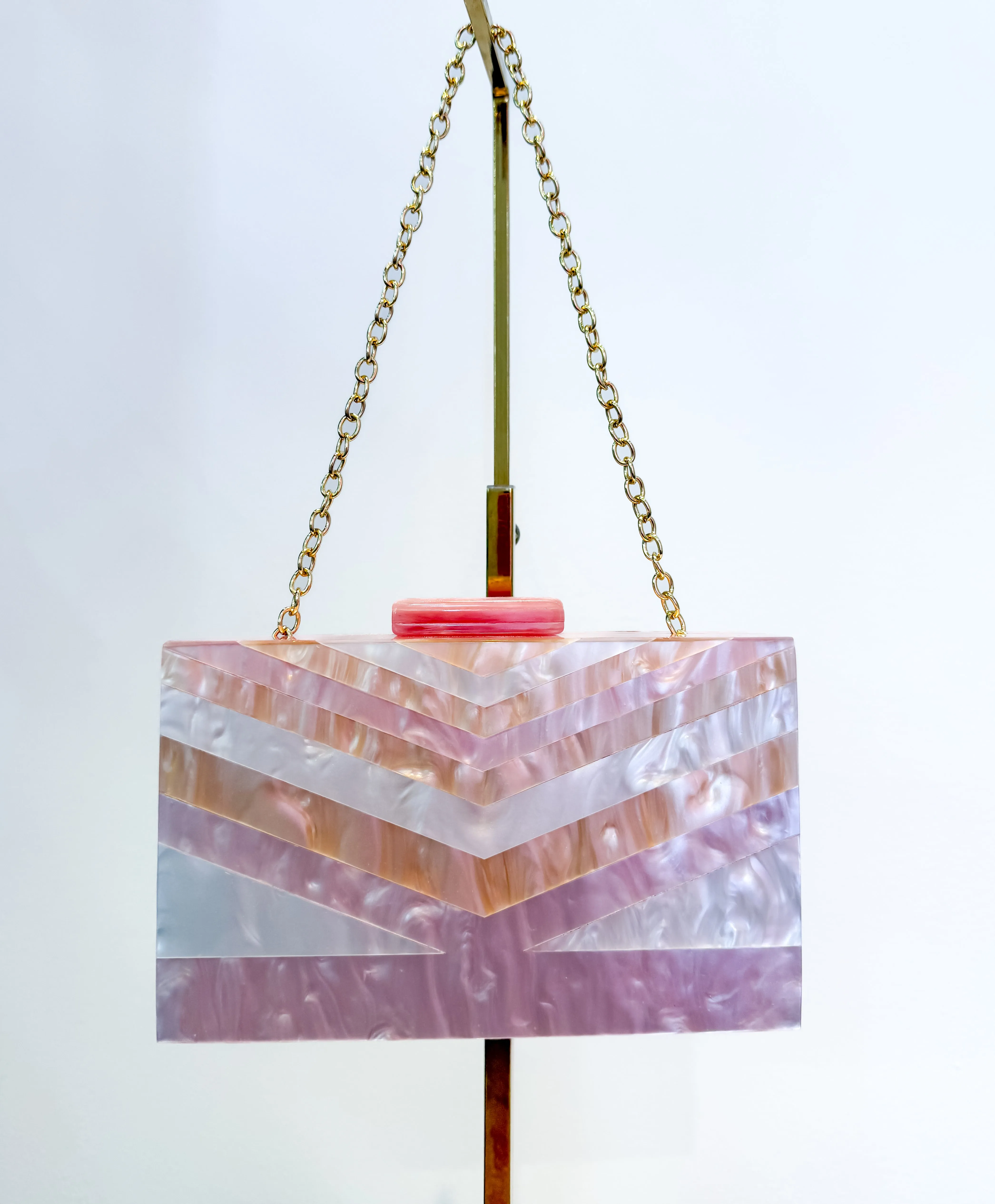 Chevron Clutch
