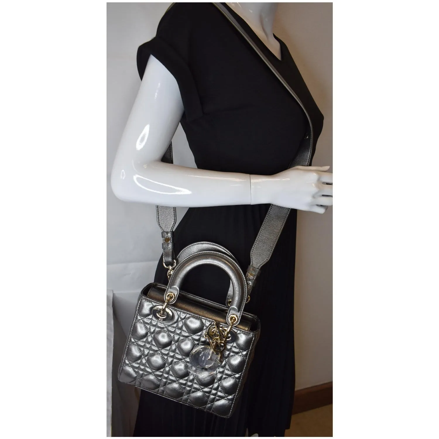CHRISTIAN DIOR My ABCDior Grained Calfskin Shoulder Bag Gunmetal