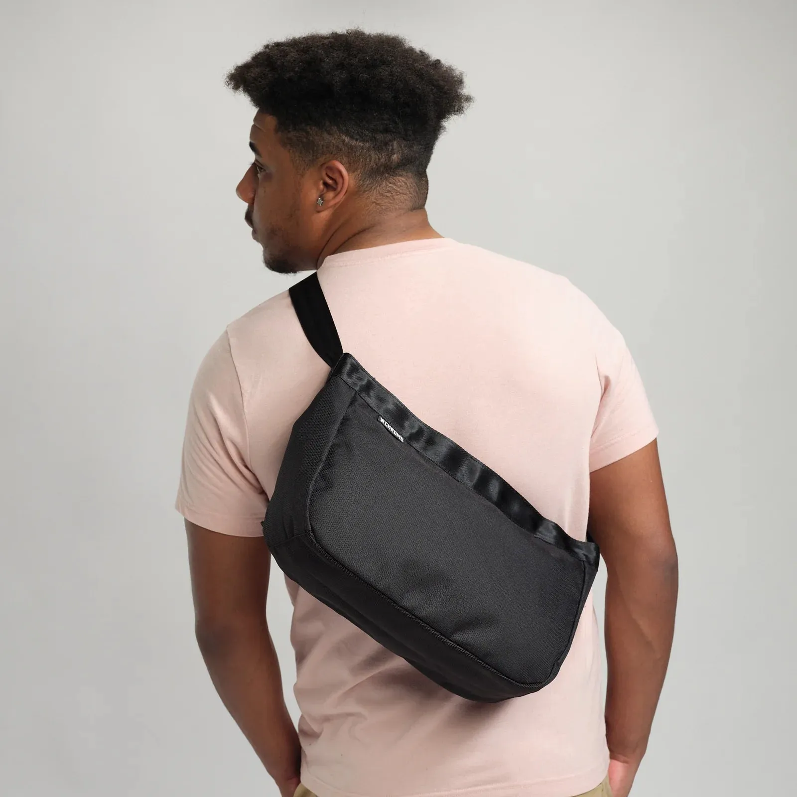 Chrome Industries Ruckas Messenger