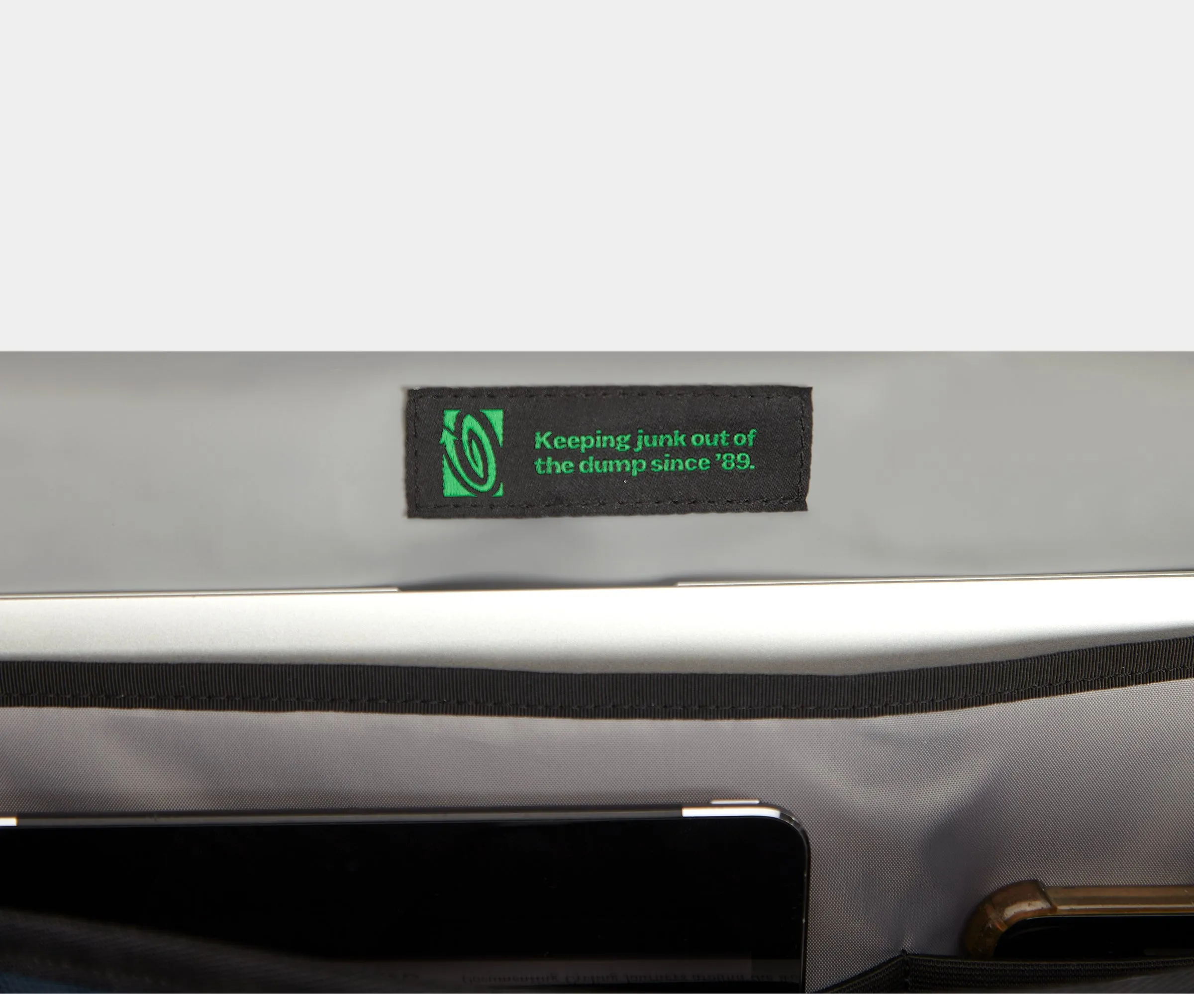 Commute Messenger Bag 2.0