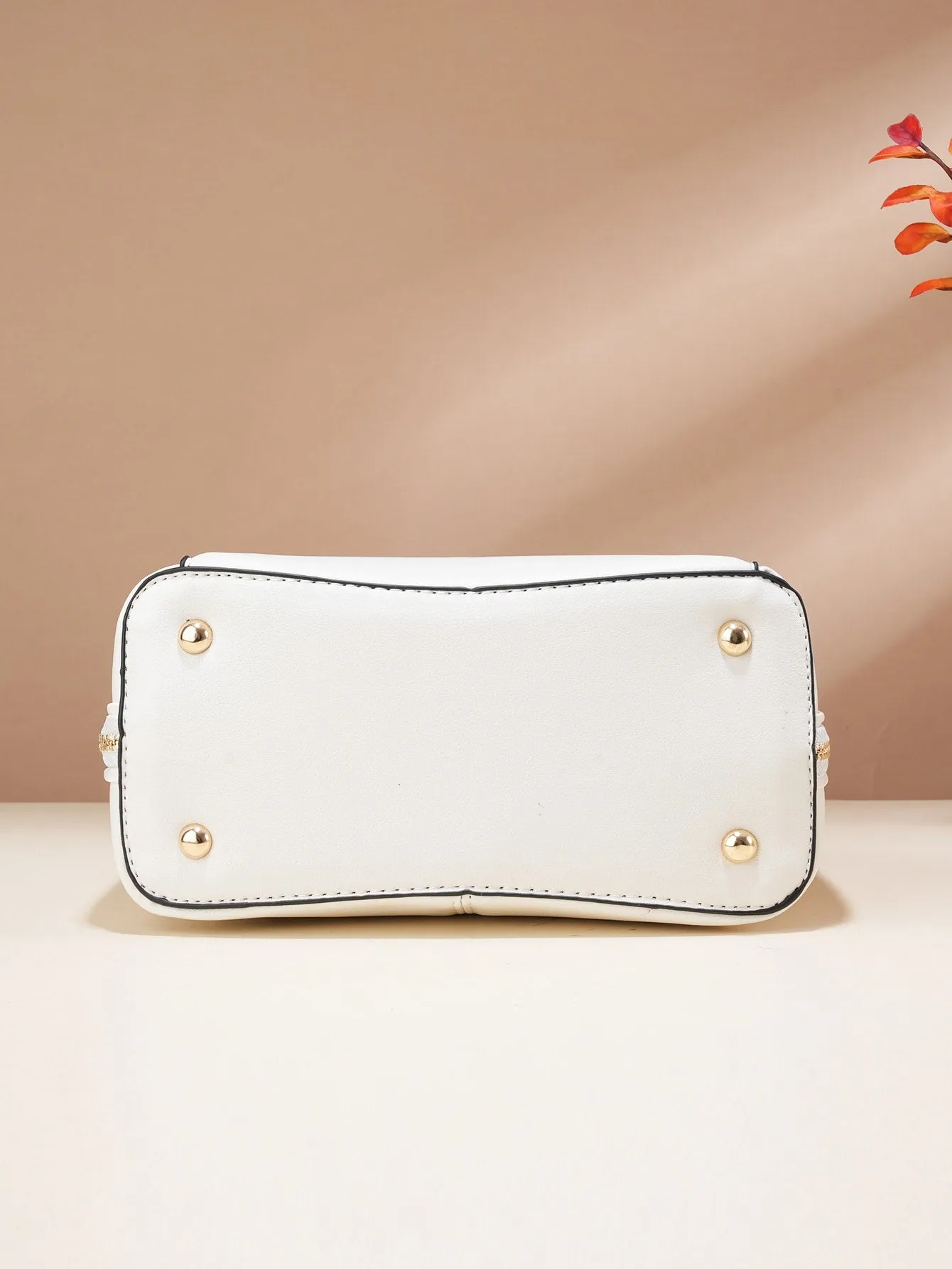 Contrast Piping Classic Backpack - White