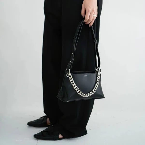 Everly leather black shoulder bag
