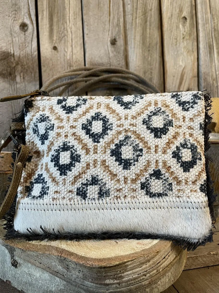 Exude Charm Pouch