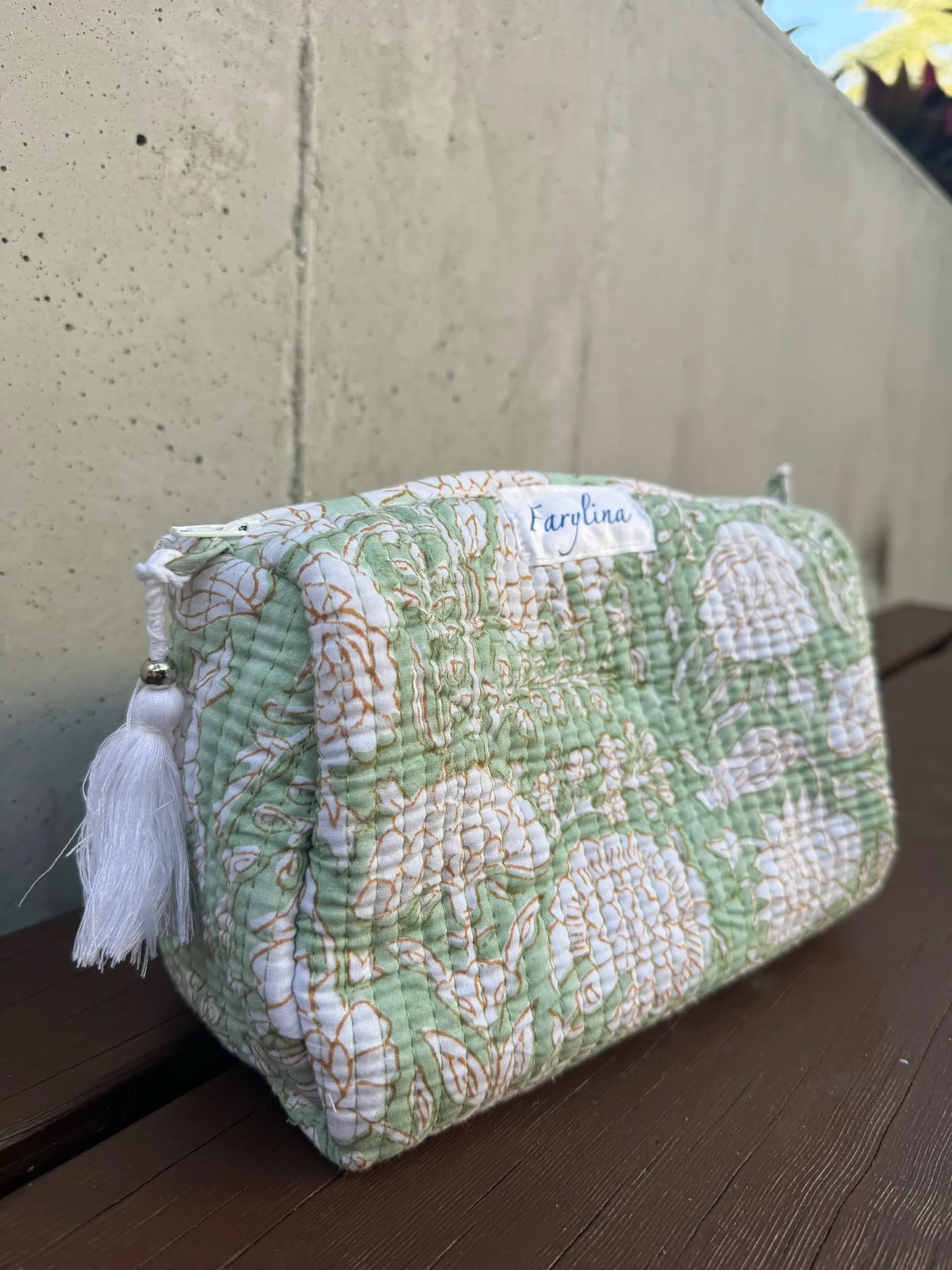 Farylina Toiletry Set Green Floral