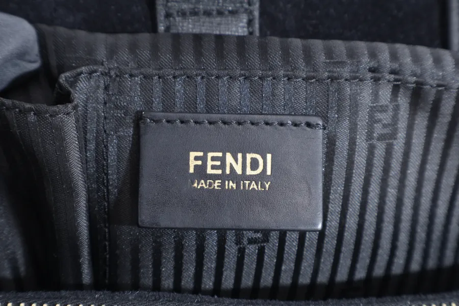 FENDI 8BH250-D7E 2JOURS ELITE TOTE MEDIUM BLACK VITELLO LEATHER GOLD HARDWARE WITH STRAPS, DUST COVER AND CARD