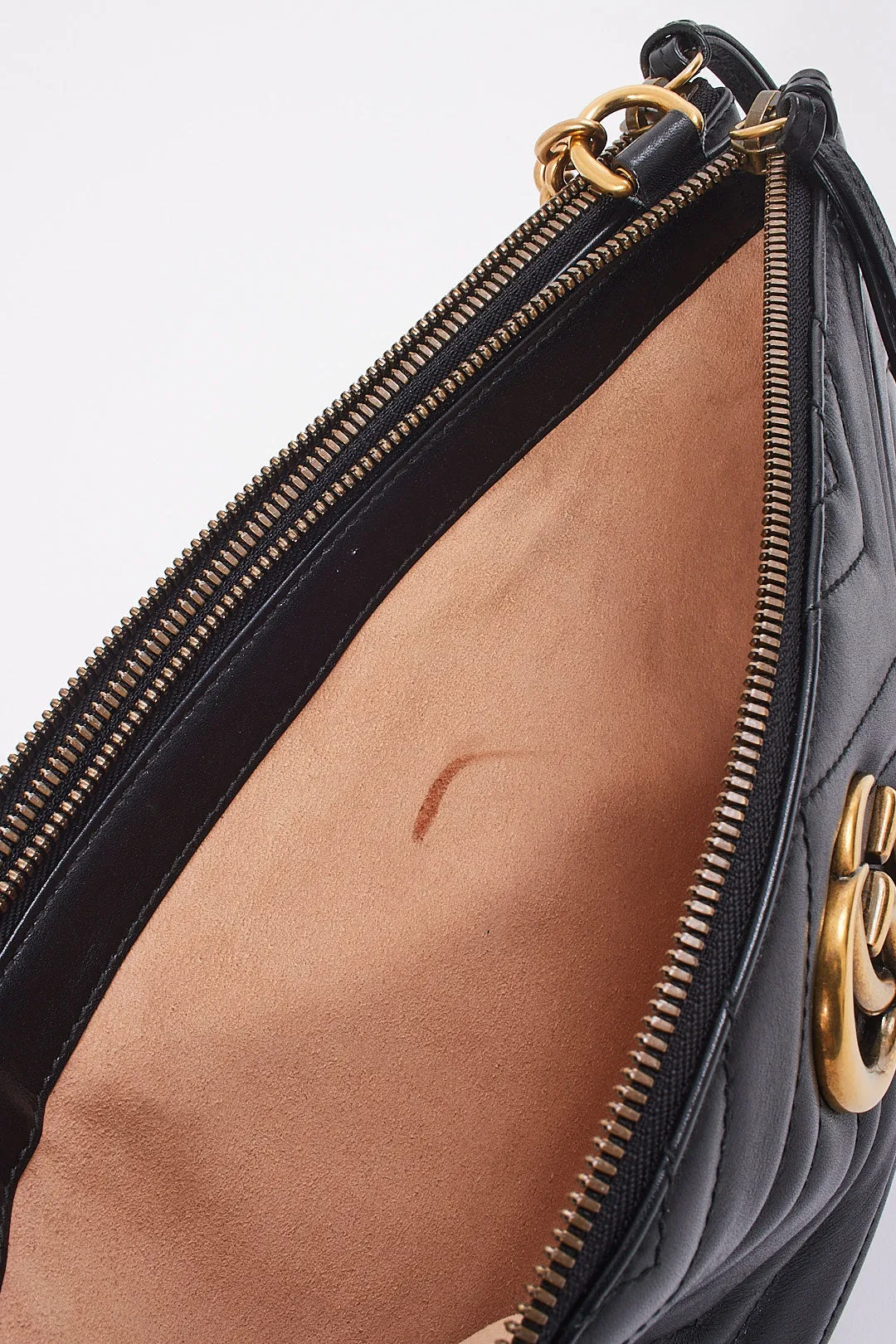 Gucci Black Leather Marmont GG Matelasse Shoulder Chain Bag