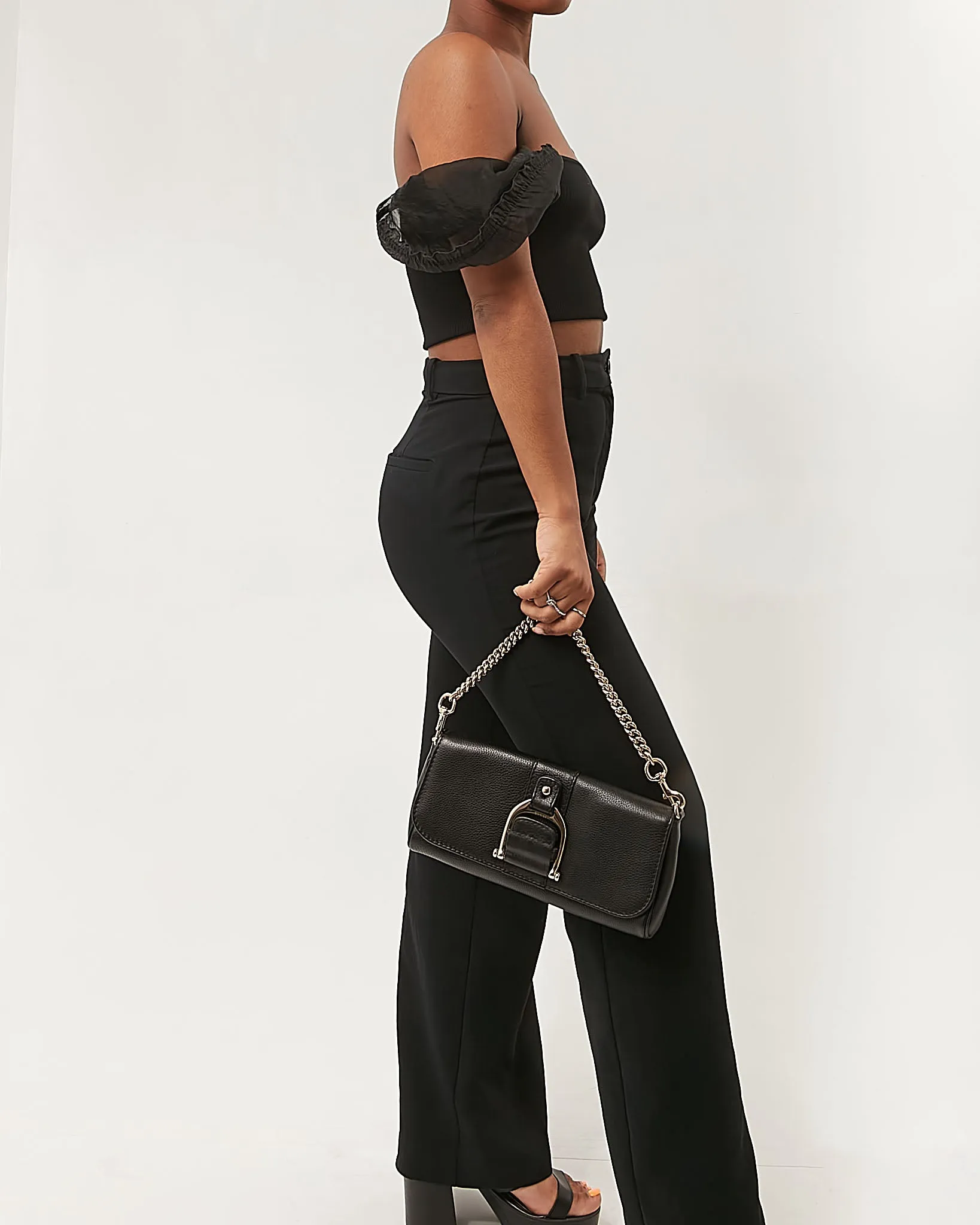 Gucci Black Pebbled Leather Chain Shoulder Bag