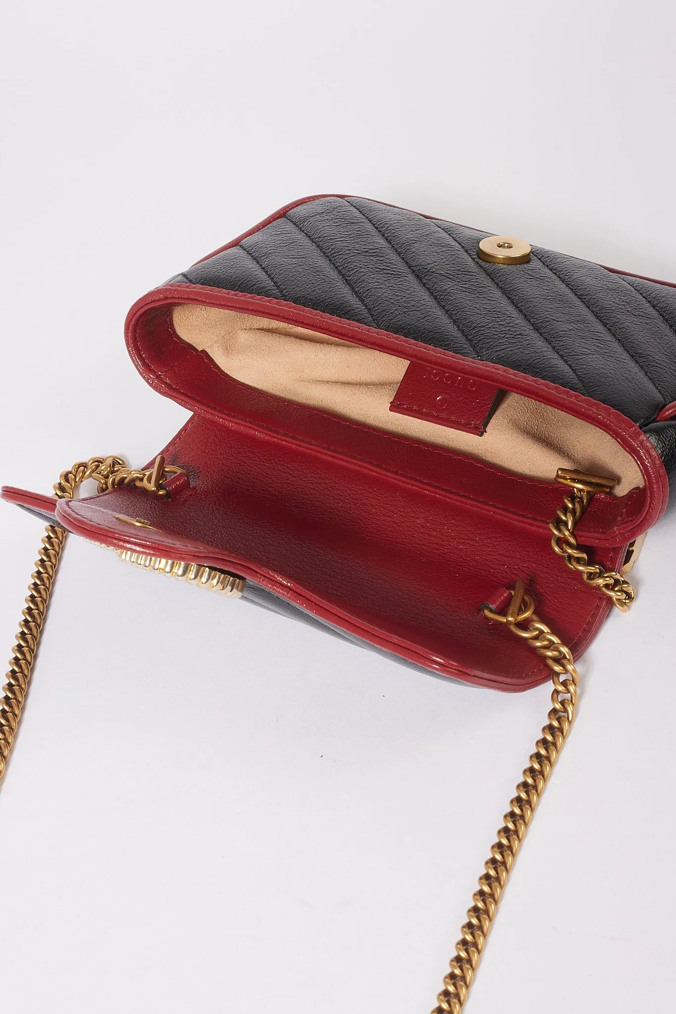 Gucci Black/Red Matelassé Diagonal Leather Torchon GG Marmont Super Mini Bag