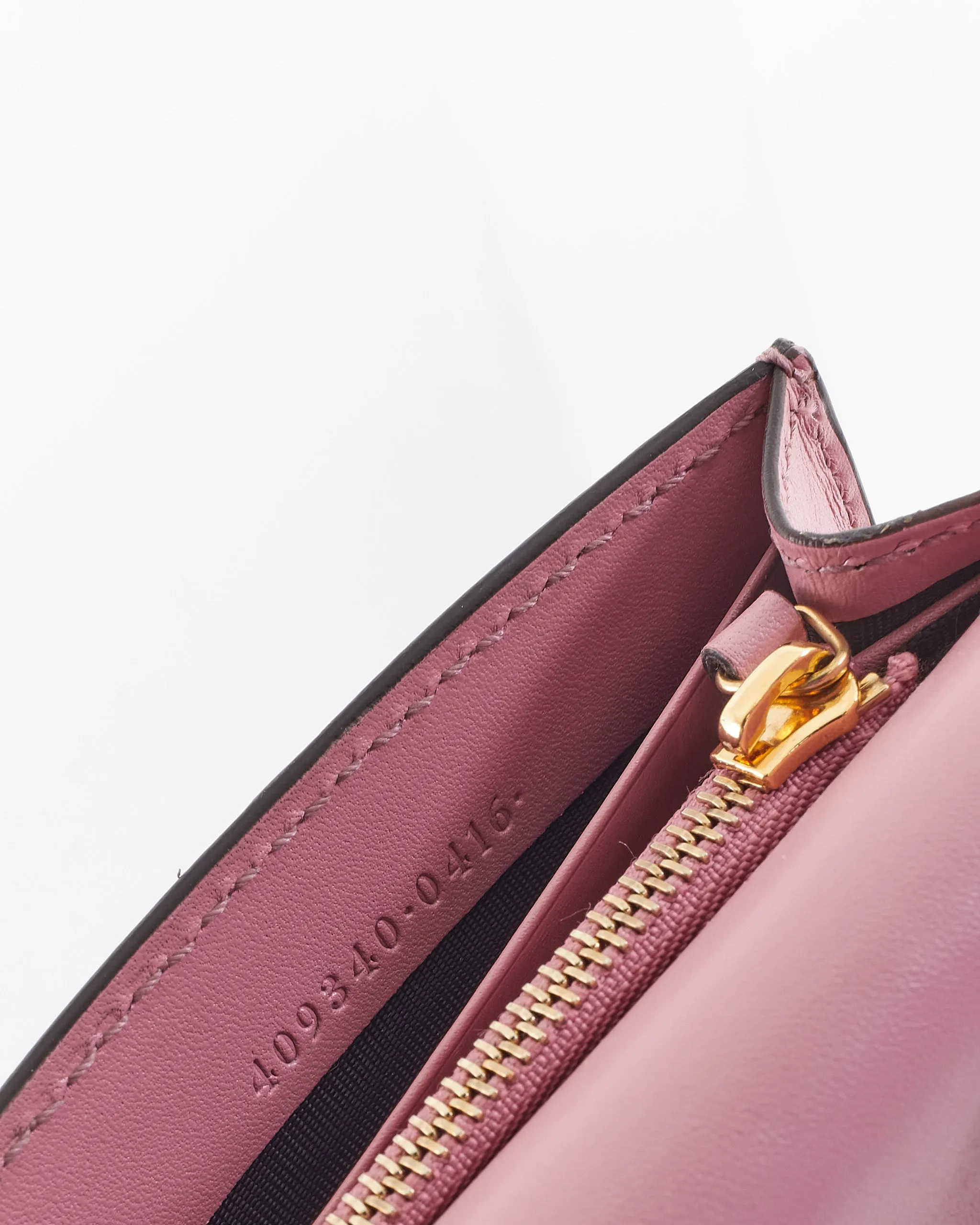 Gucci Pink Leather Signature GG Embossed Wallet On Chain