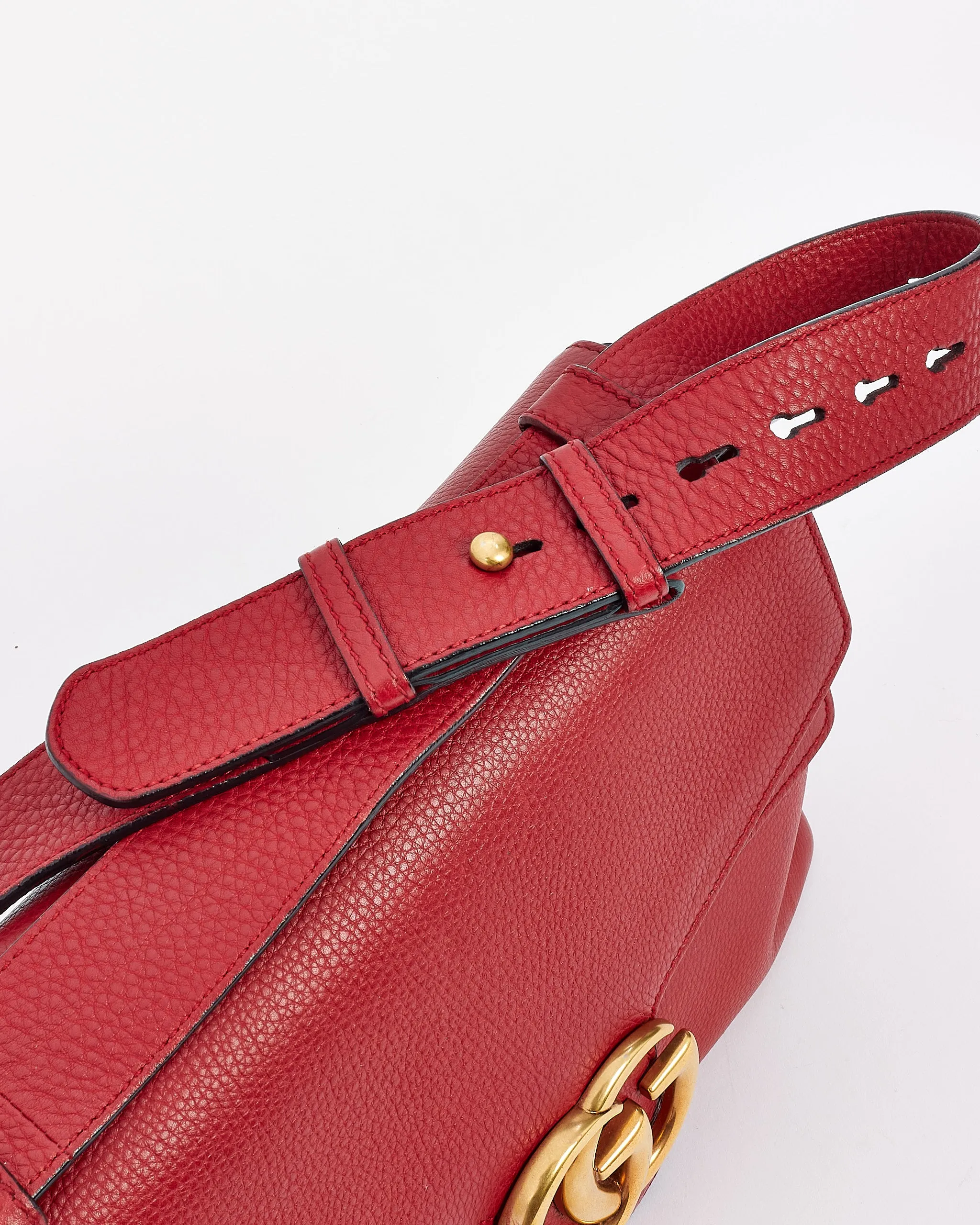 Gucci Red Pebbled Leather GG Marmont Shoulder Bag