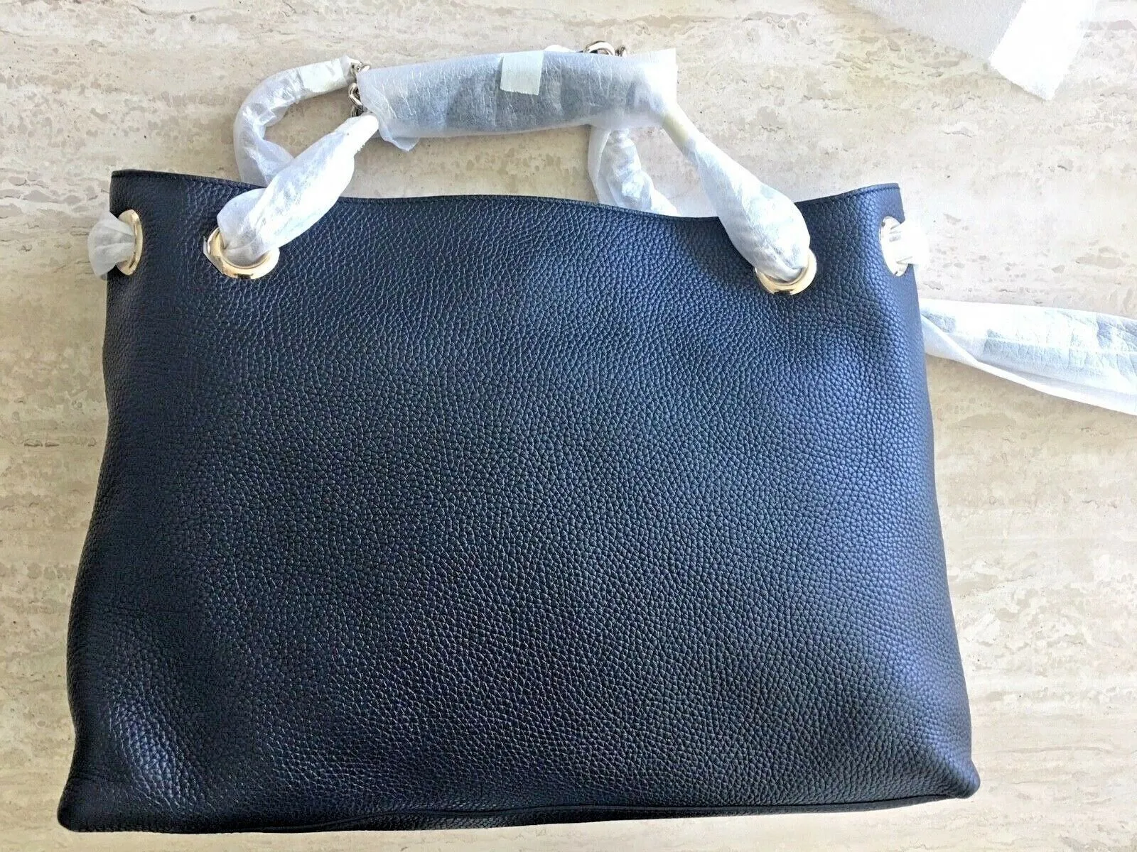 Gucci Soho Leather Silver Chain Shoulder Handbag Black Bag NEW