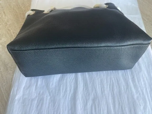 Gucci Soho Leather Silver Chain Shoulder Handbag Black Bag NEW