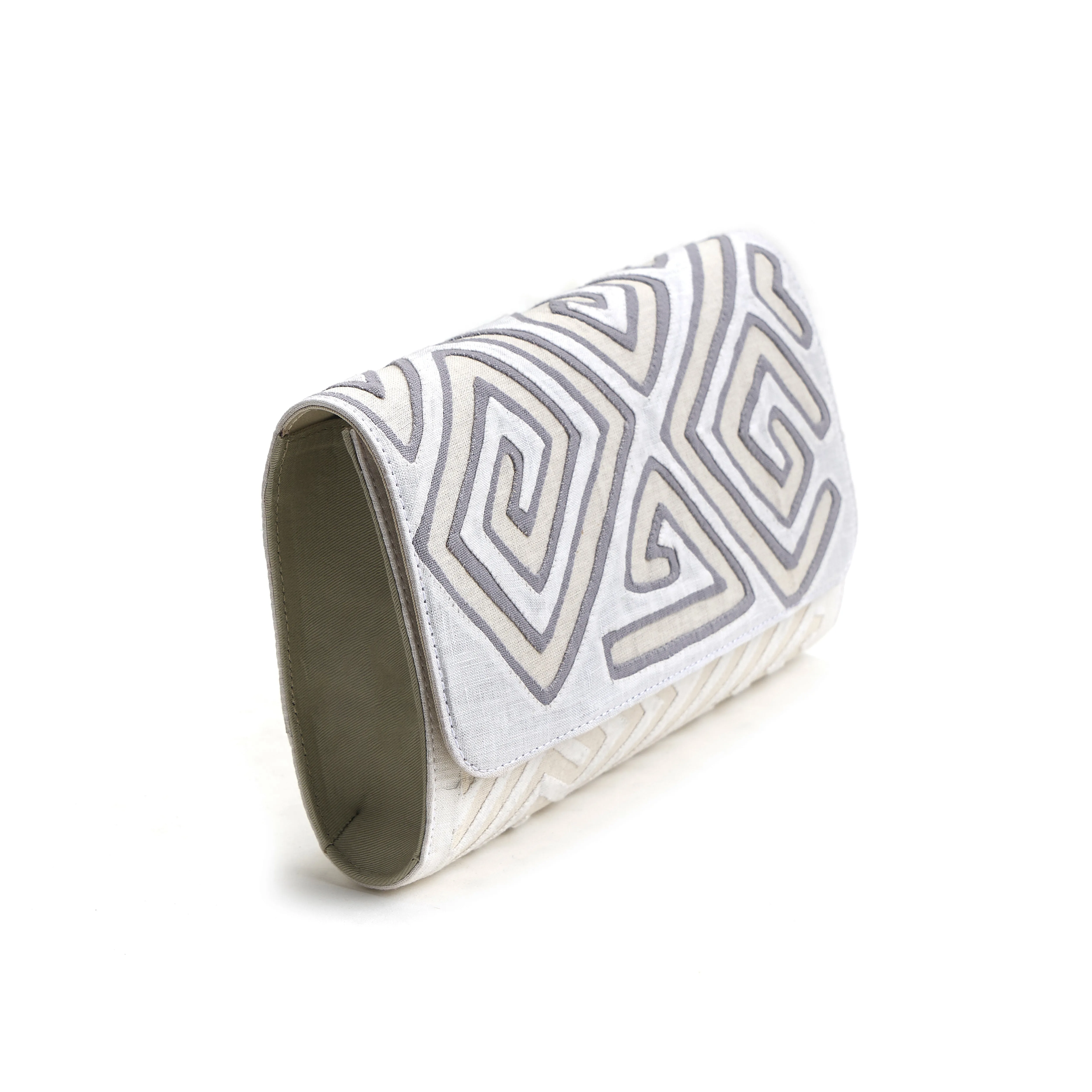 GUNA IN WHITE BAGUETTE