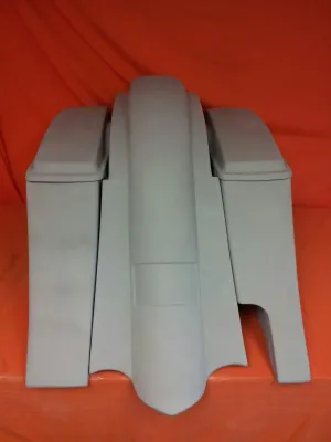 Harley Davidson 6" Heritage Softail Out & Down Extended Saddlebags Lids   Fender Right Side Cut Out