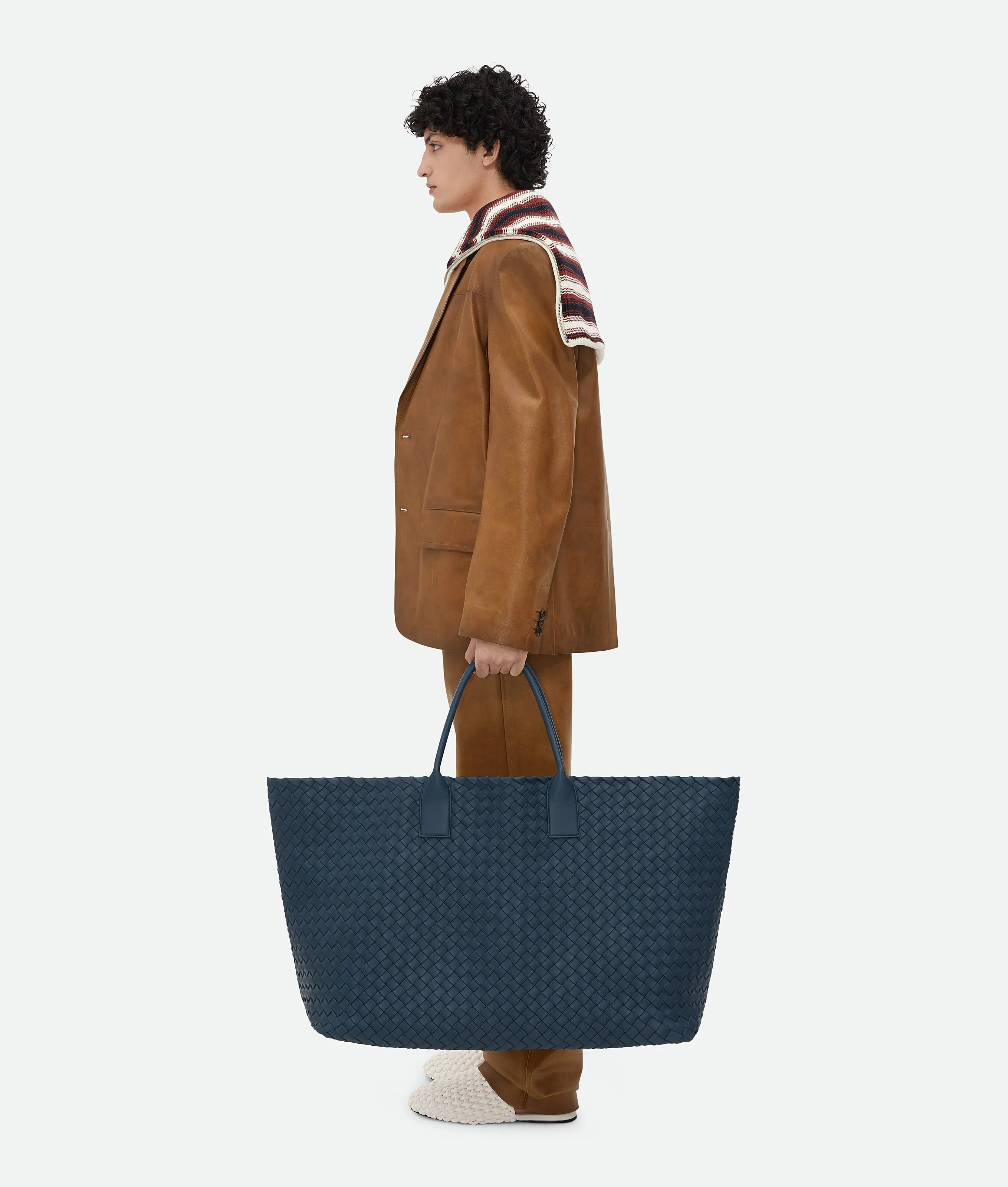 Intreccio leather tote bag.