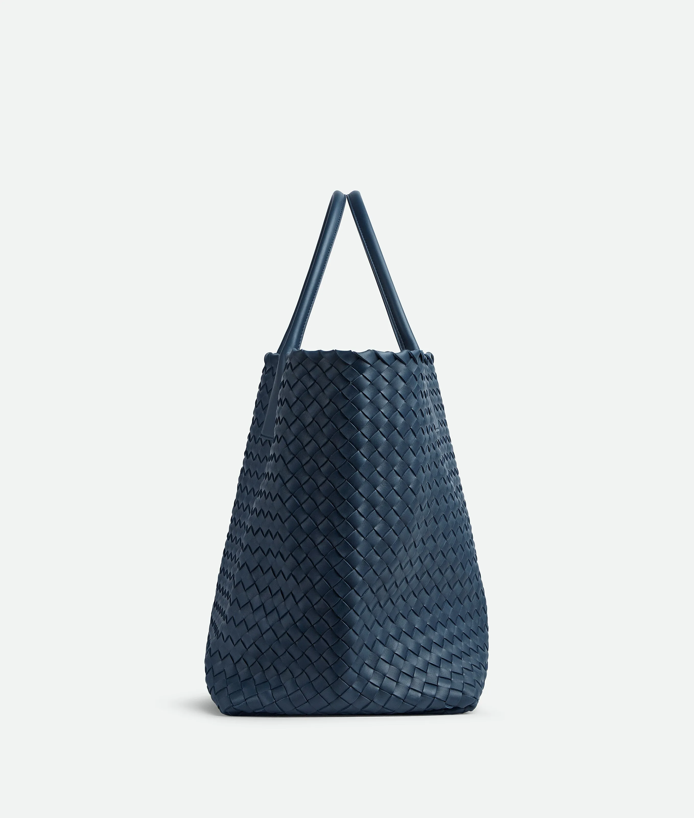 Intreccio leather tote bag.