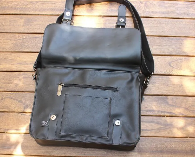 Large-Capacity Commuter Bag