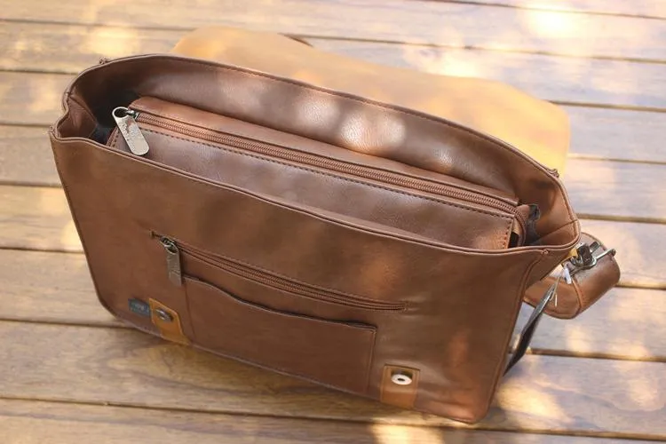 Large-Capacity Commuter Bag