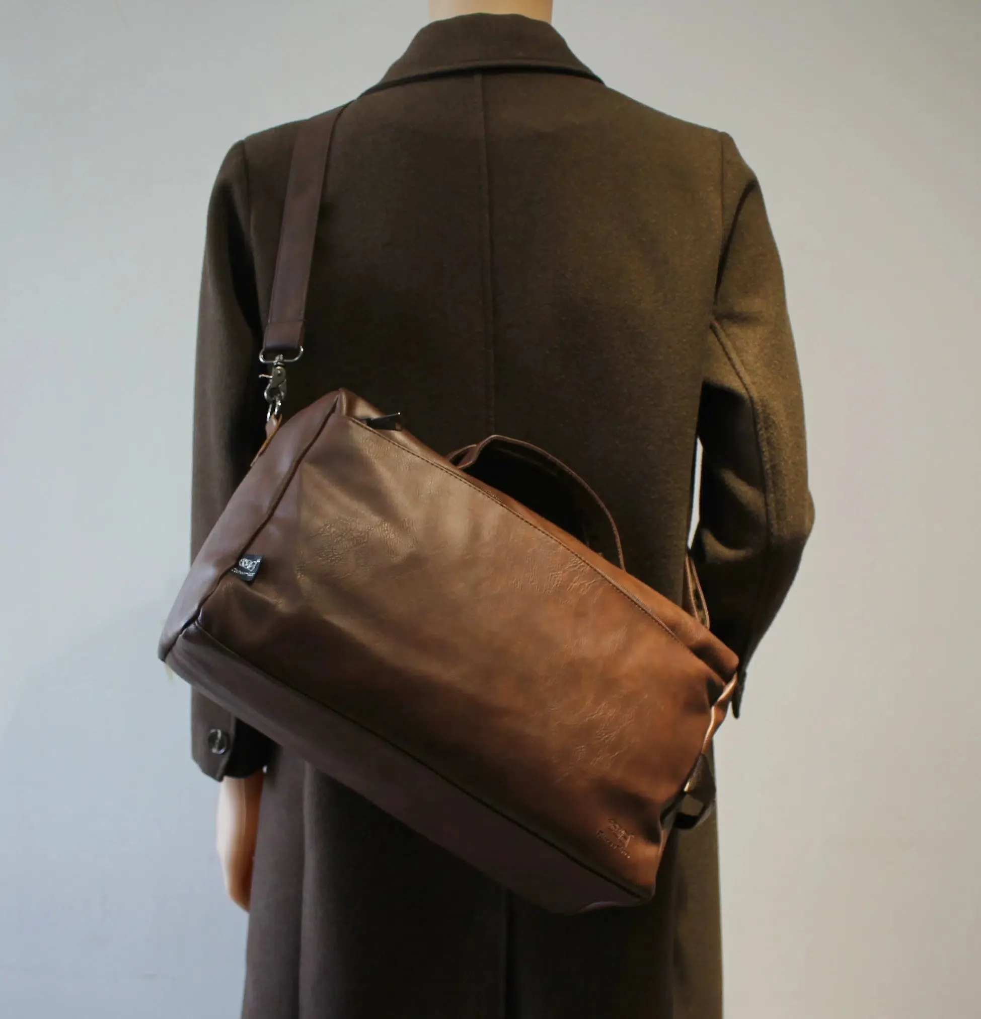 Large Capacity Leather Shoulder Bag