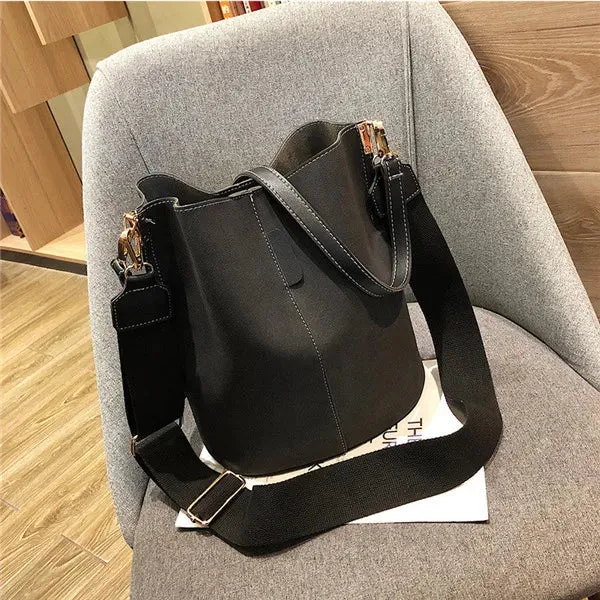 Leather Buckle Shoulder Messenger Bag