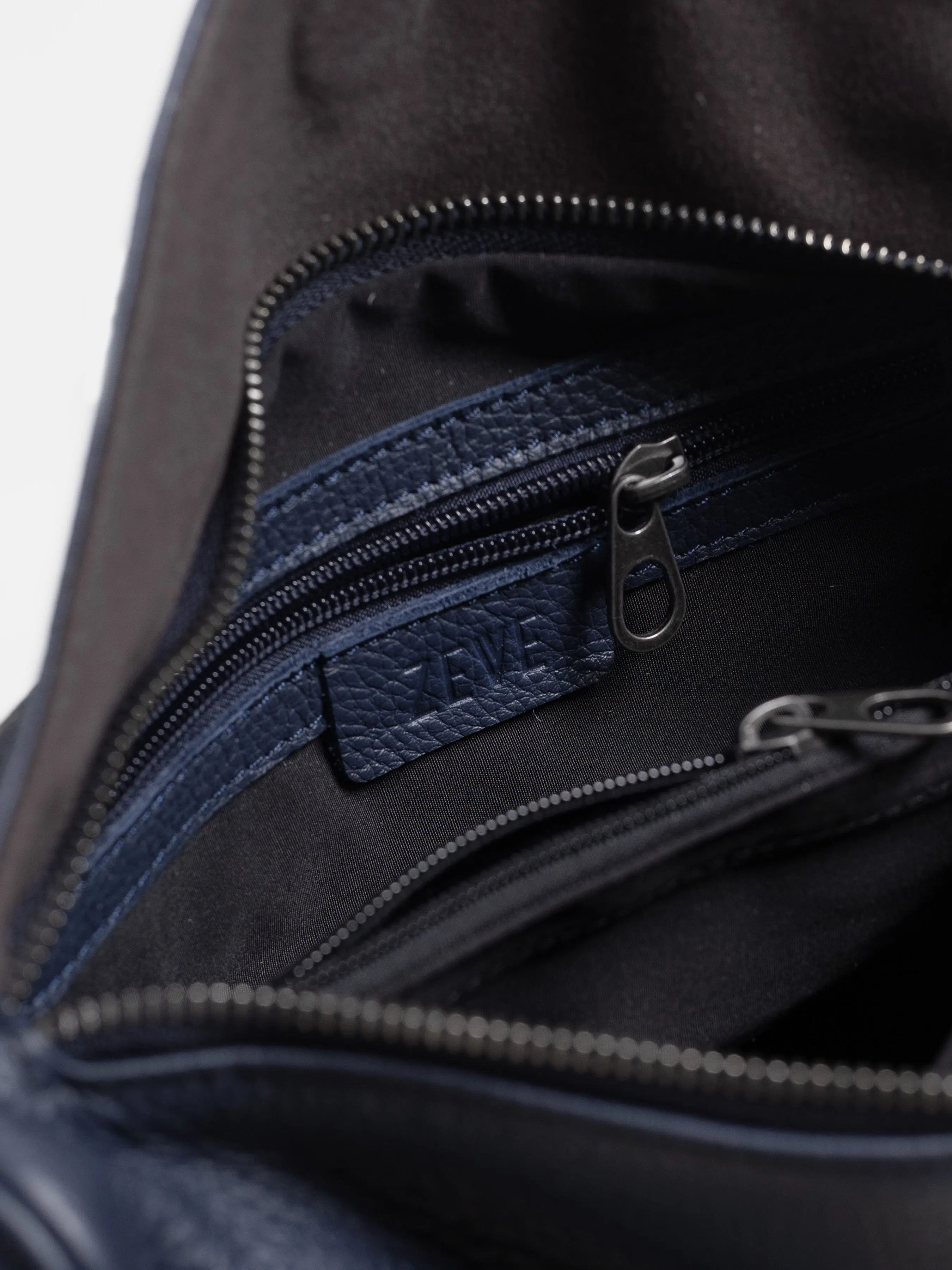 Leone Crossbody Bag - Navy Blue Pebble Grain Leather