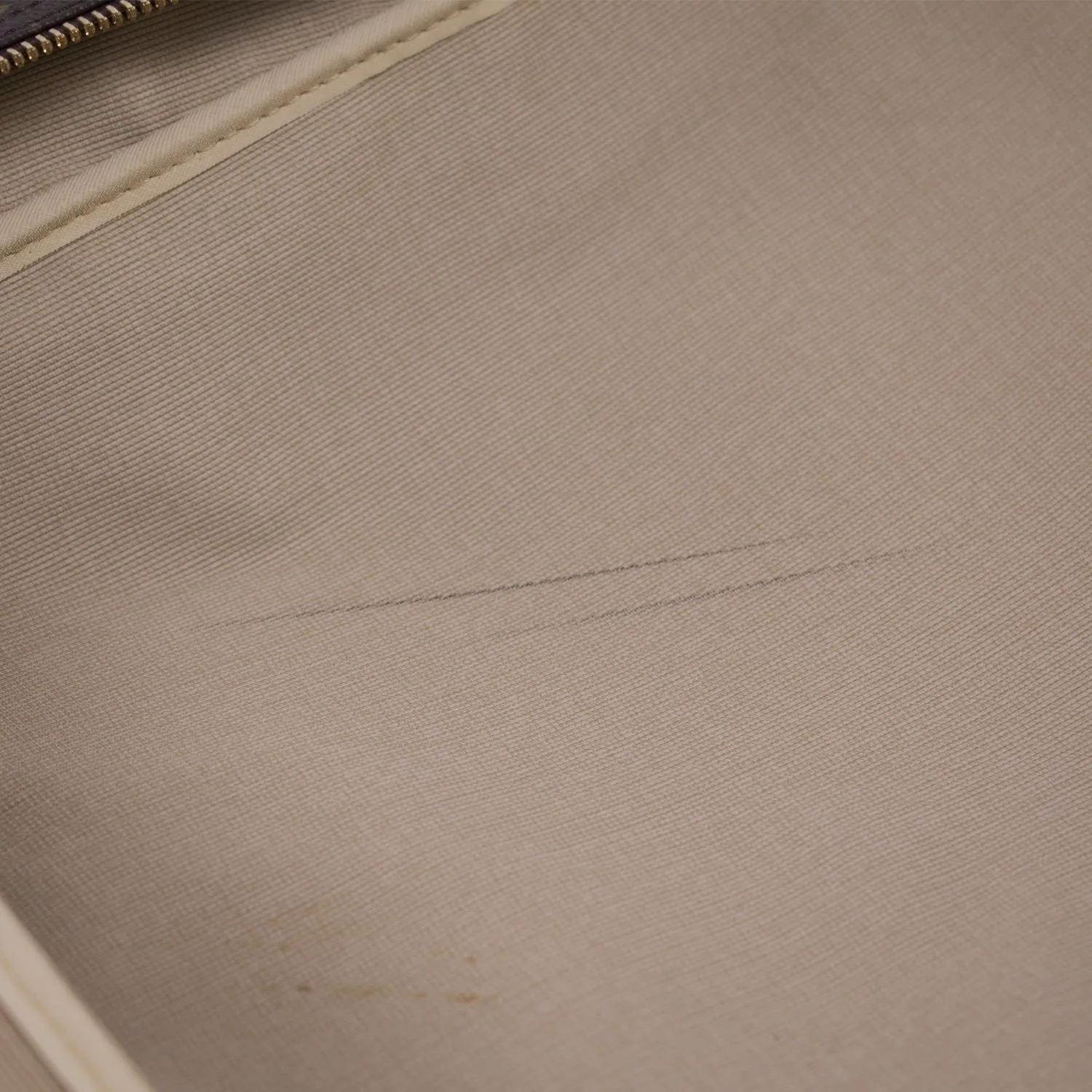 Louis Vuitton Aliz 1 Travel Bag