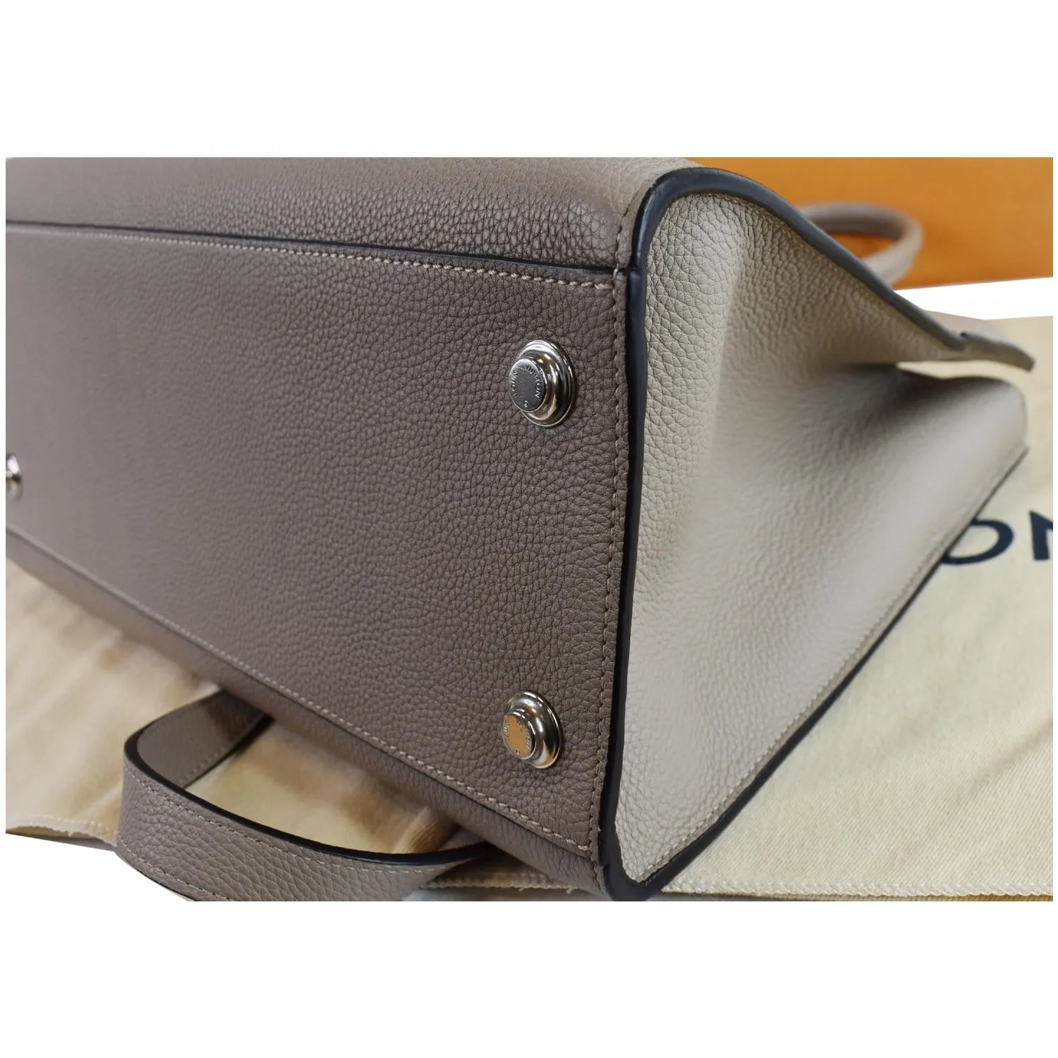 LOUIS VUITTON City Steamer MM Leather Shoulder Bag Grey