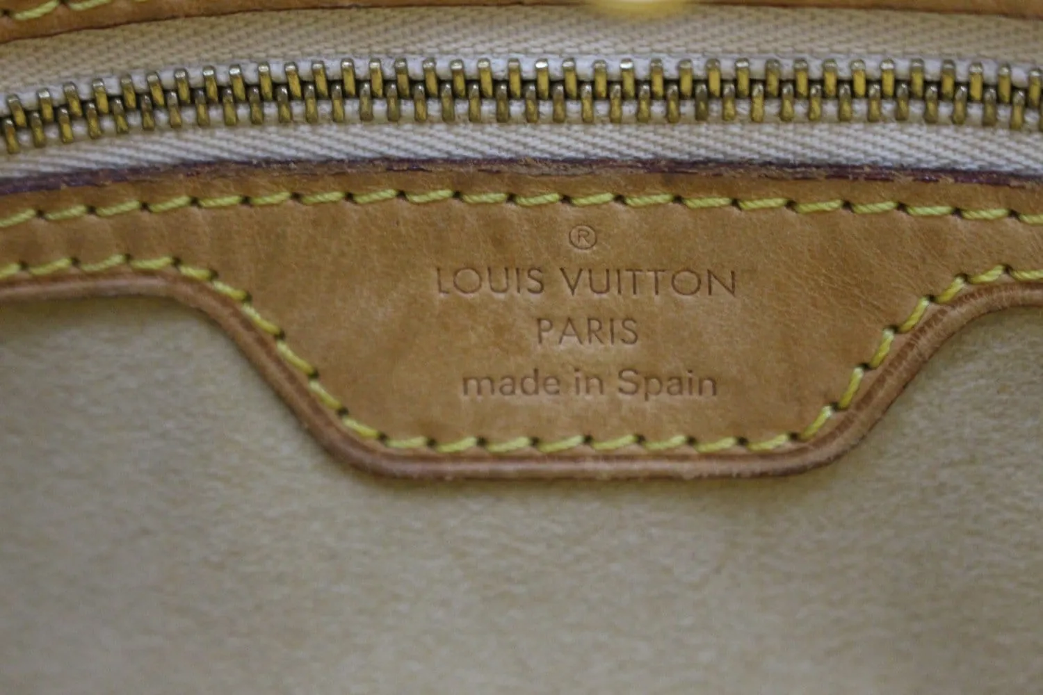 LOUIS VUITTON Damier Azur Hampstead PM Shoulder Bag - Sale