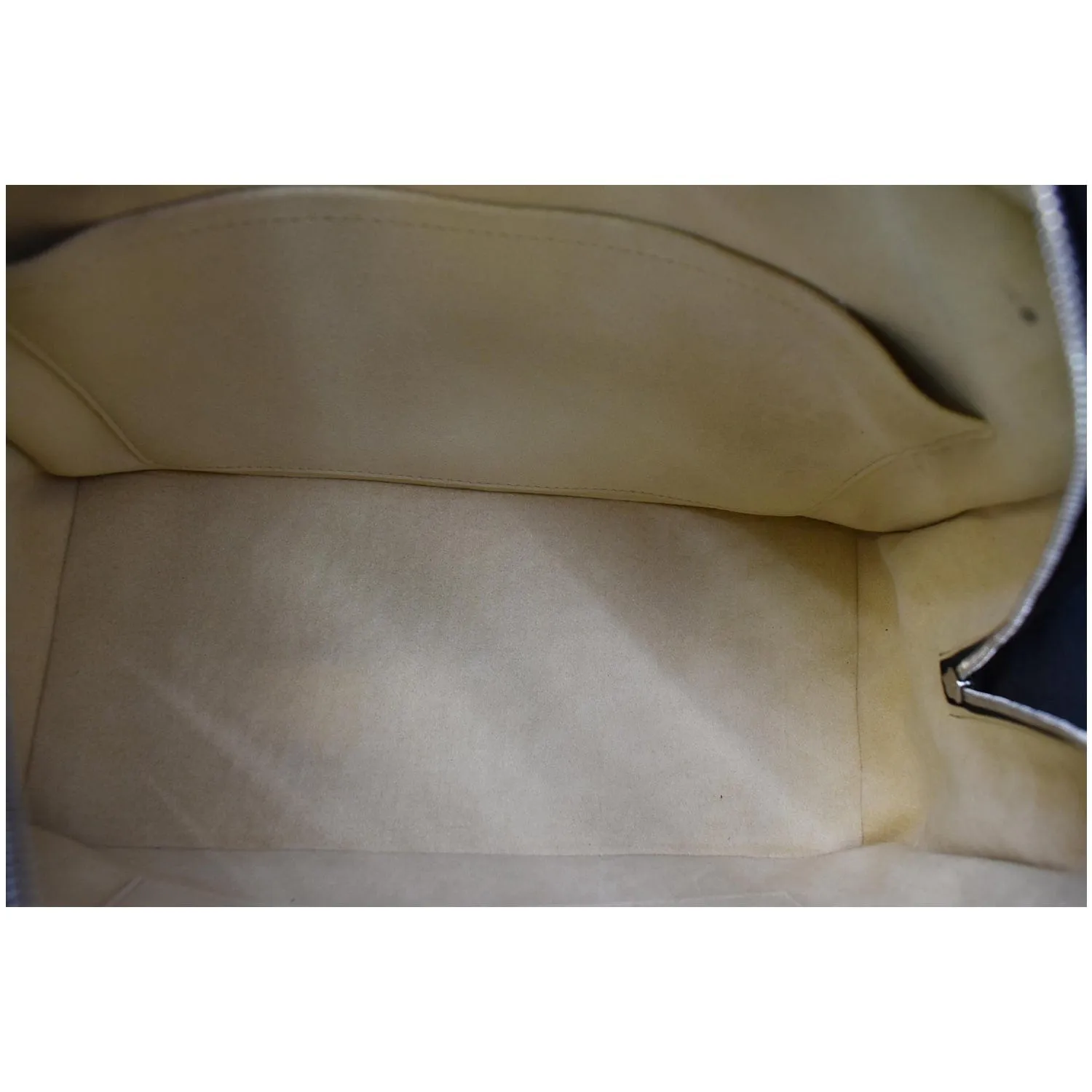 LOUIS VUITTON Dora MM Monogram Canvas Shoulder Bag Brown
