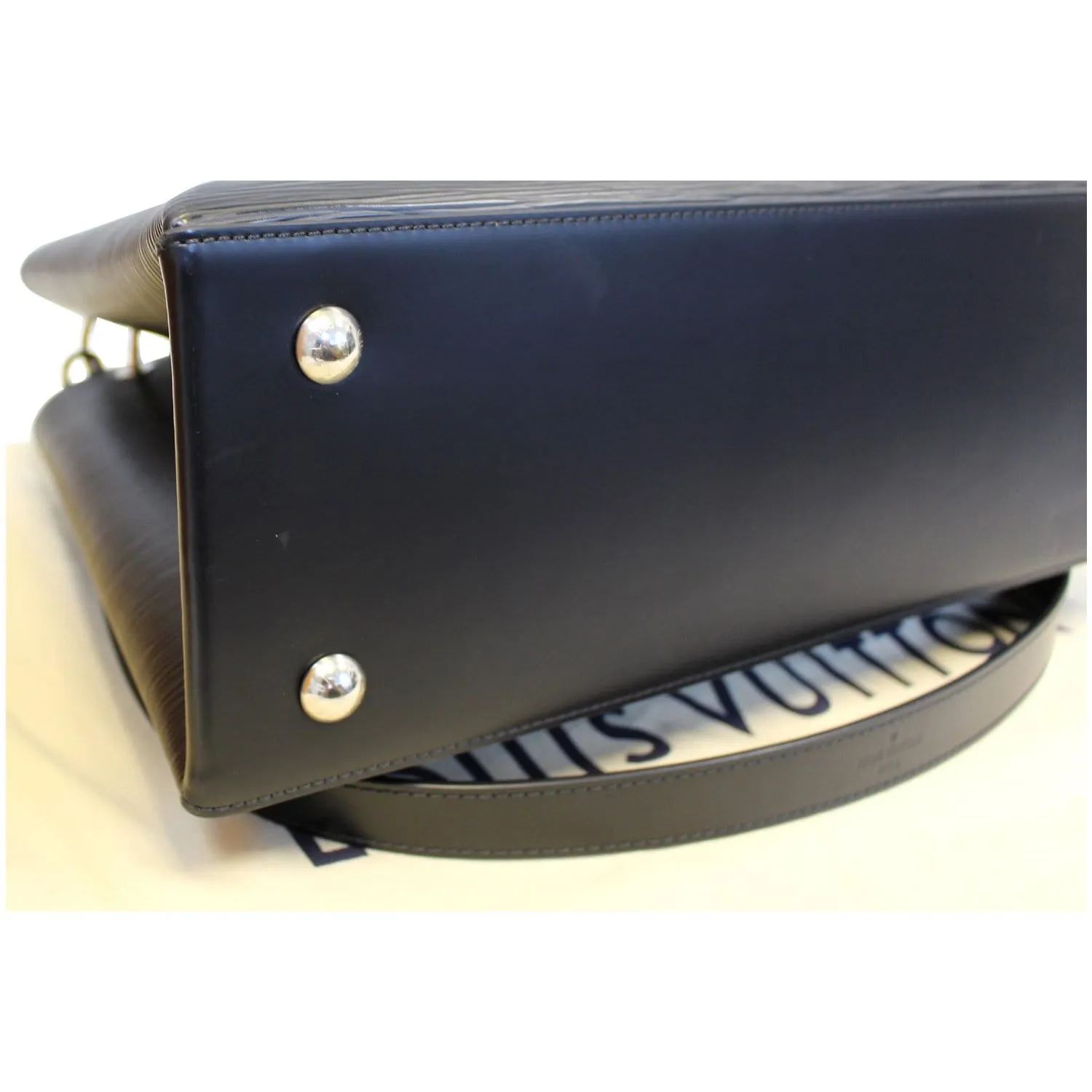 LOUIS VUITTON Kleber PM Epi Leather Shoulder Bag Black