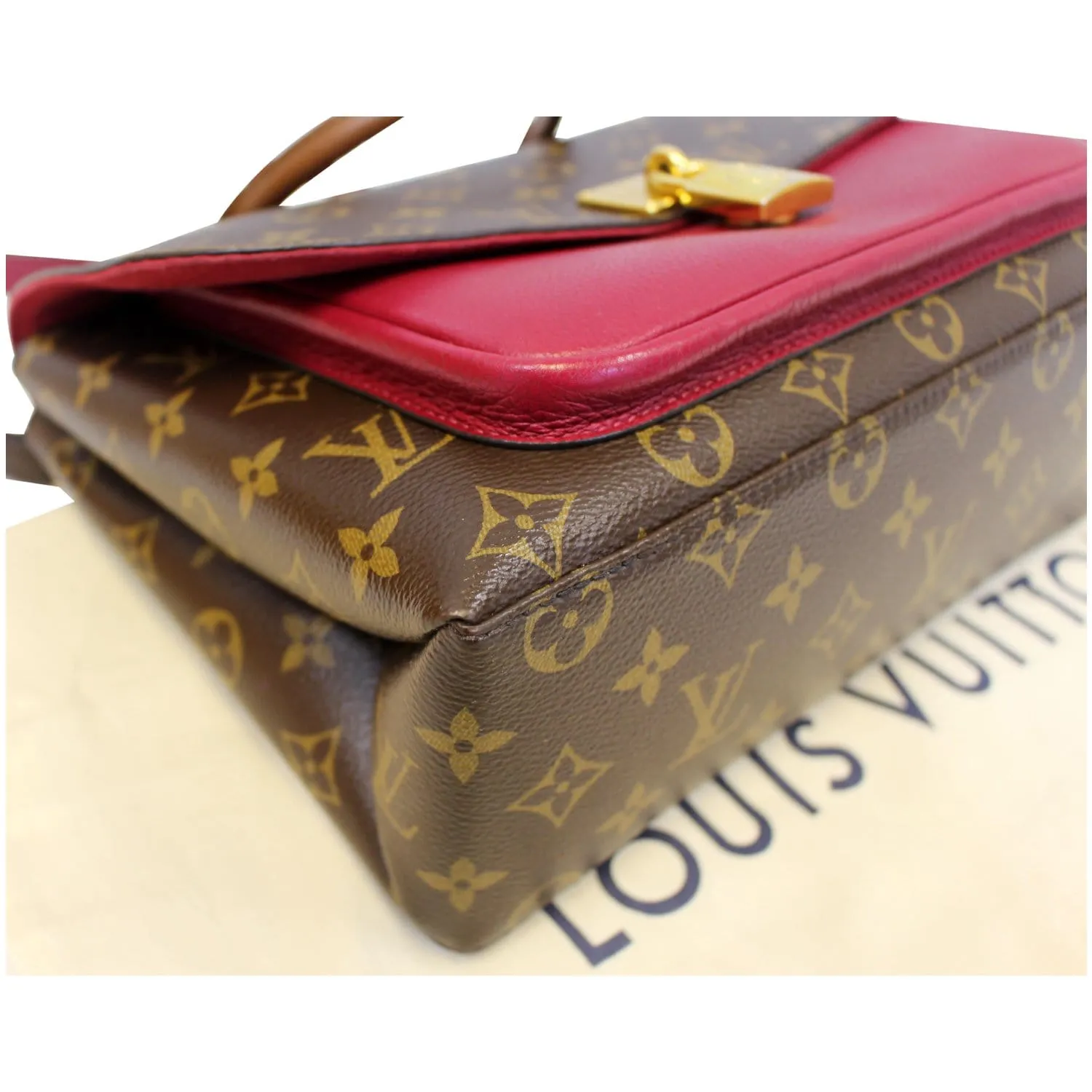 LOUIS VUITTON Marignan Monogram Canvas Messenger Shoulder Bag Lie De Vin