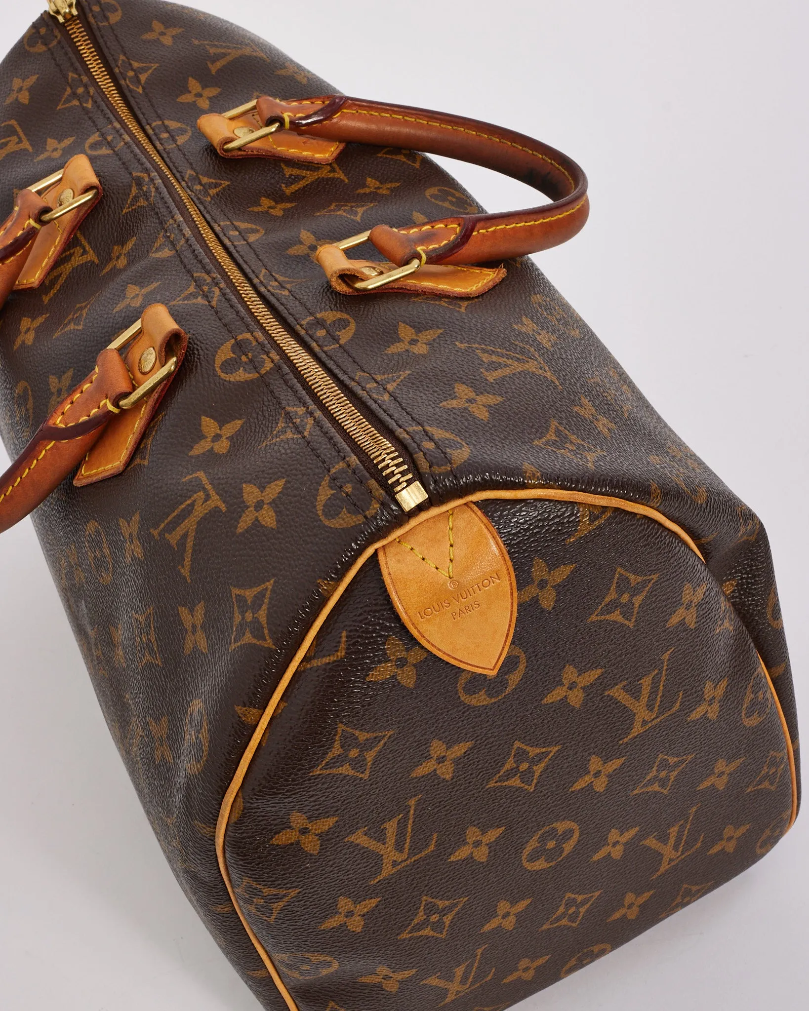 Louis Vuitton Monogram Canvas Speedy 35