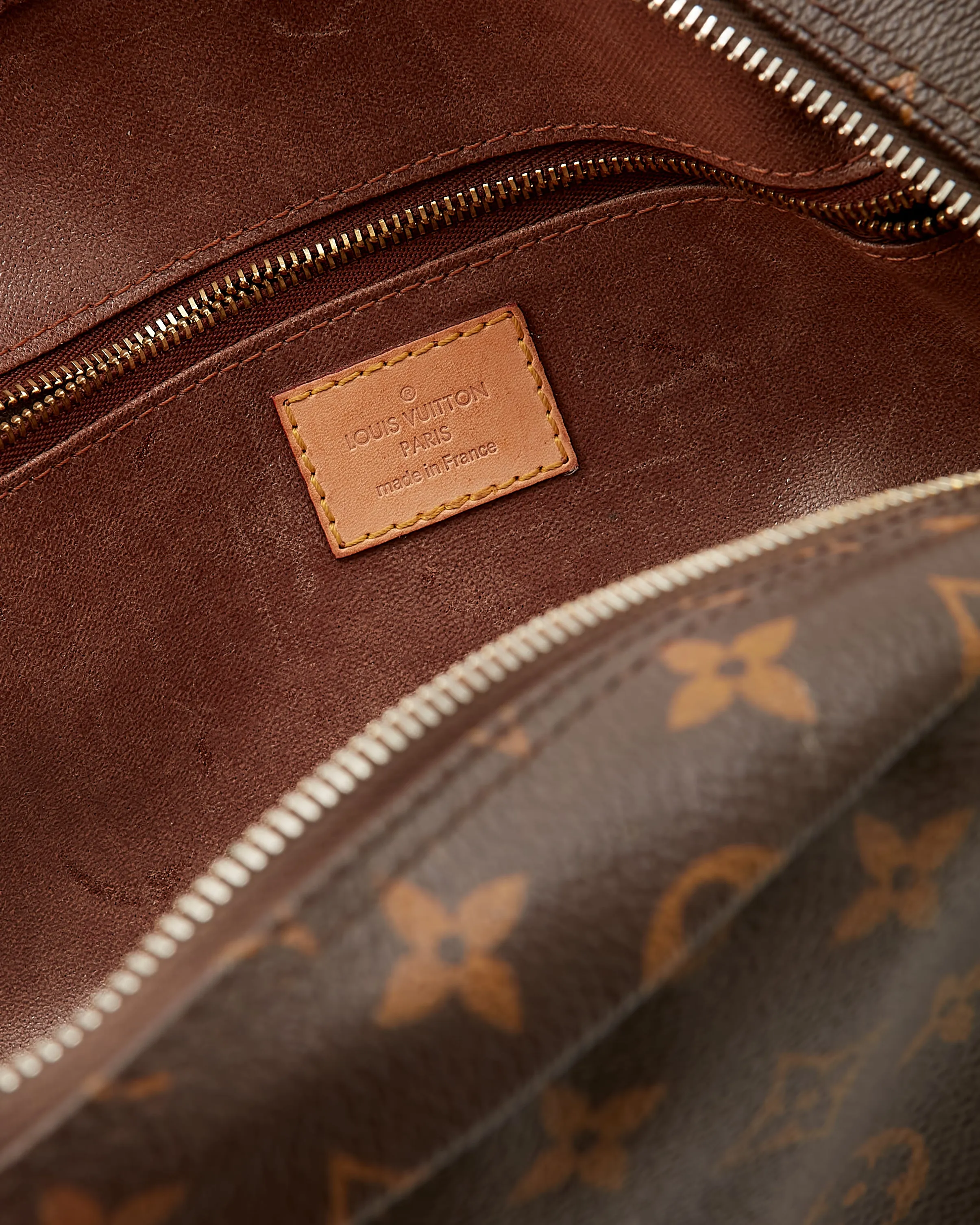 Louis Vuitton Monogram Canvas Toiletry Bag 25