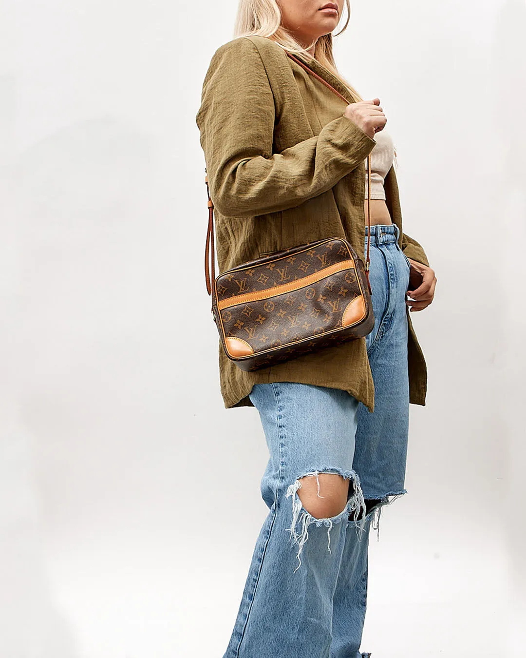 Louis Vuitton Monogram Canvas Trocadero 27 Crossbody Bag