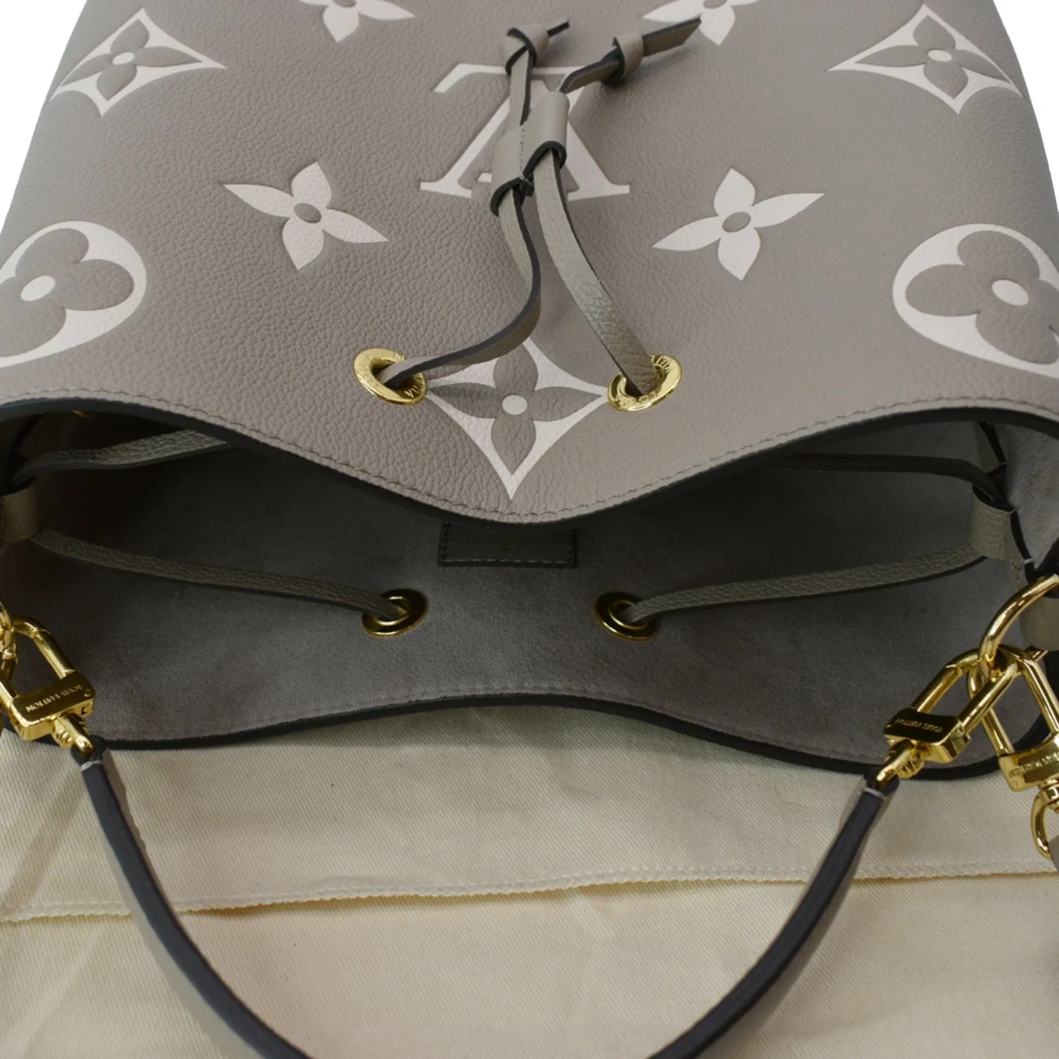 LOUIS VUITTON NeoNoe MM Bicolor Monogram Empreinte Shoulder Bag Cream
