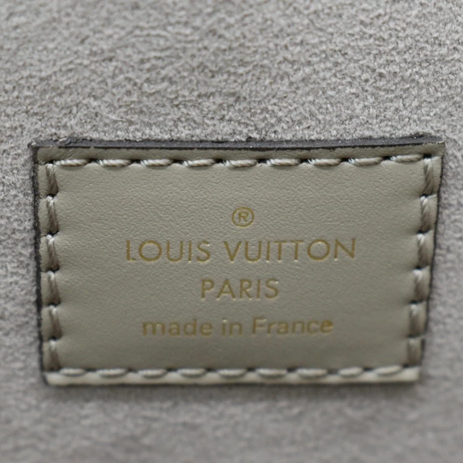 LOUIS VUITTON NeoNoe MM Bicolor Monogram Empreinte Shoulder Bag Cream
