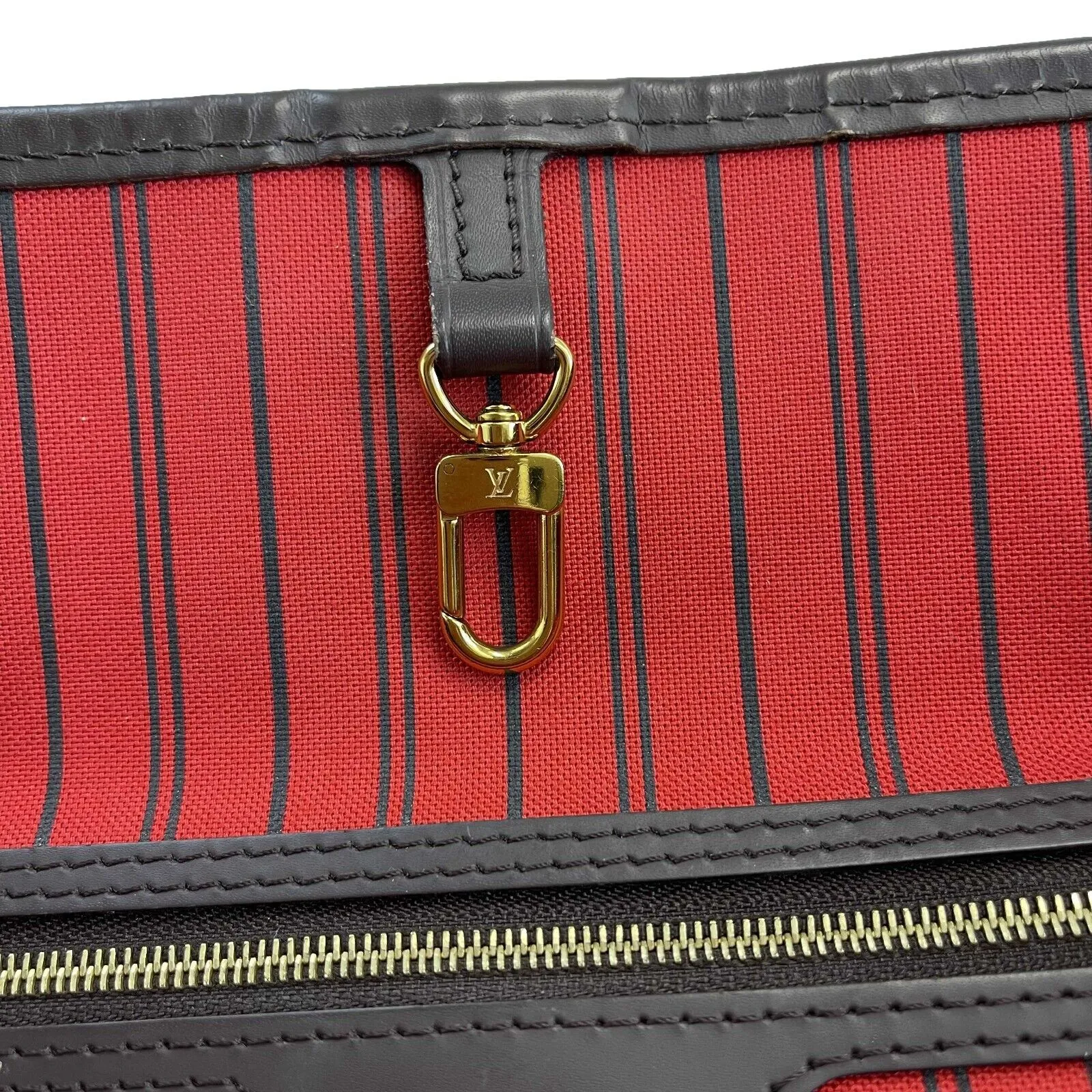 Louis Vuitton - Neverfull MM - Brown Damier Ebene Canvas Tote / Shoulder Bag